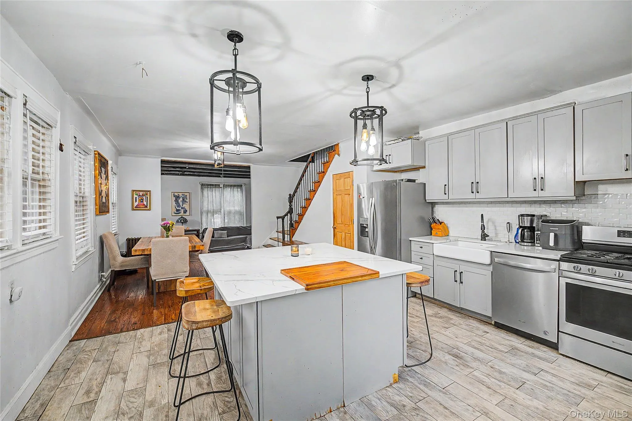 9327 244th Street, Hempstead, NY, 3 Bedrooms Bedrooms, 8 Rooms Rooms,1 BathroomBathrooms,Residential,For Rent,244th,0,1022633 9327 244th Street, Hempstead, NY, 3 Bedrooms Bedrooms, 8 Rooms Rooms,1 BathroomBathrooms,Residential,For Rent,244th,0,1022633