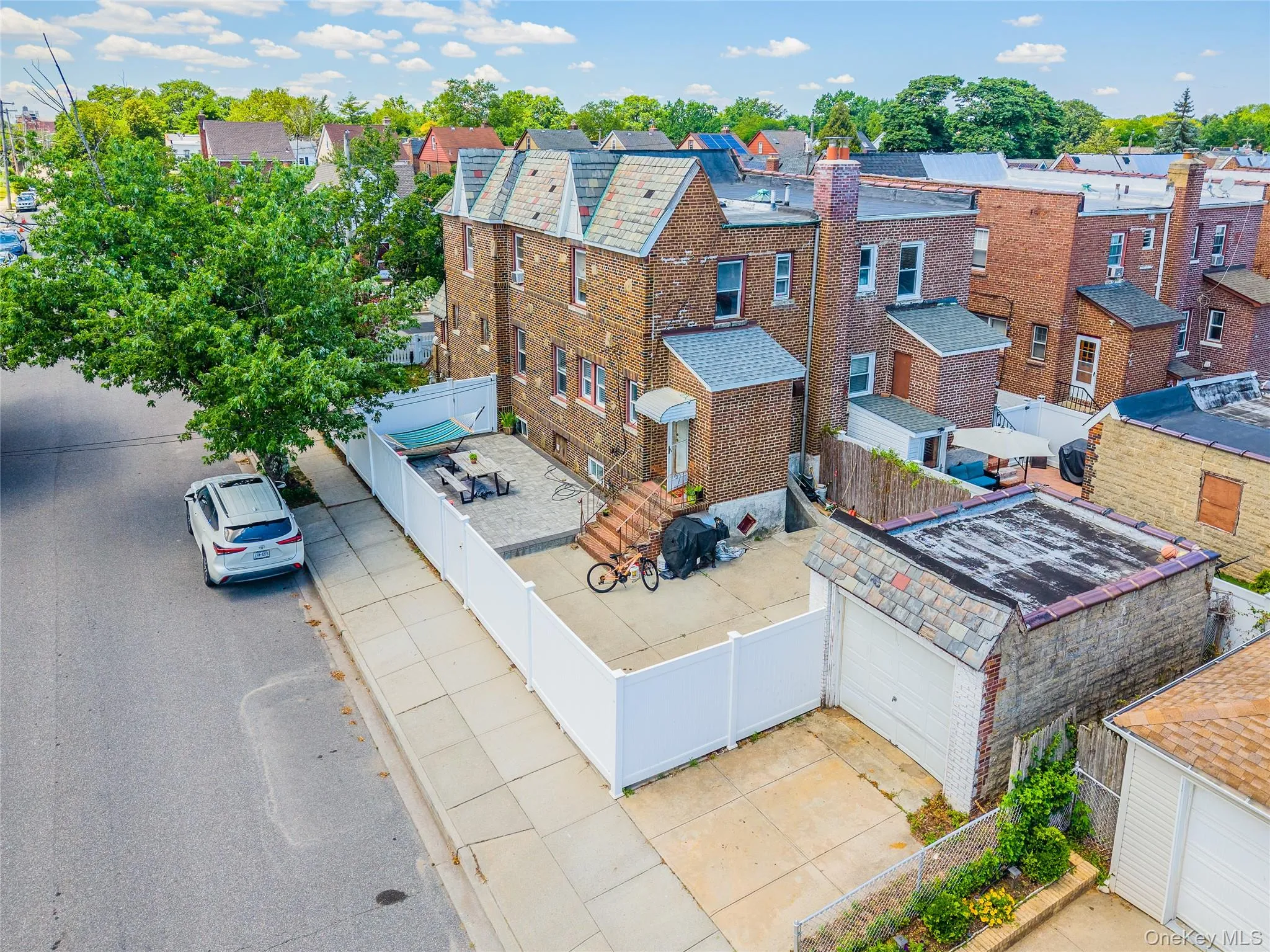 9327 244th Street, Hempstead, NY, 3 Bedrooms Bedrooms, 8 Rooms Rooms,1 BathroomBathrooms,Residential,For Rent,244th,0,1022633 9327 244th Street, Hempstead, NY, 3 Bedrooms Bedrooms, 8 Rooms Rooms,1 BathroomBathrooms,Residential,For Rent,244th,0,1022633