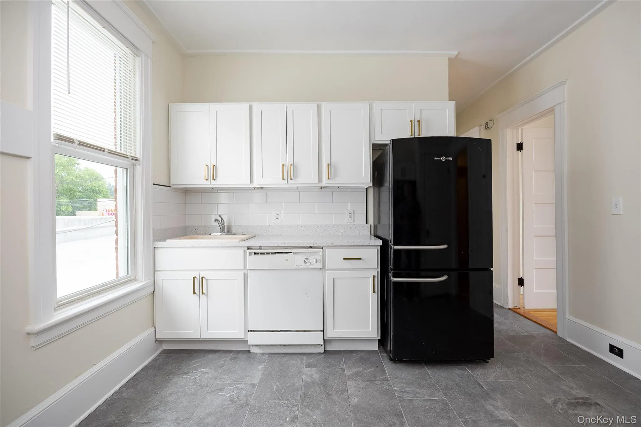 759 Main Street, Poughkeepsie, NY, 3 Bedrooms Bedrooms, 5 Rooms Rooms,1 BathroomBathrooms,Residential Lease,For Rent,Main,0,1022642 759 Main Street, Poughkeepsie, NY, 3 Bedrooms Bedrooms, 5 Rooms Rooms,1 BathroomBathrooms,Residential Lease,For Rent,Main,0,1022642