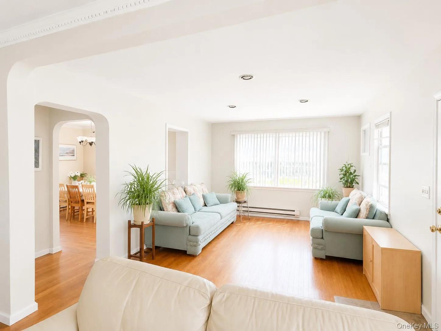 8018 217th, New York, NY, 6 Bedrooms Bedrooms, 15 Rooms Rooms,3 BathroomsBathrooms,Residential,For Rent,217th,0,1022643 8018 217th, New York, NY, 6 Bedrooms Bedrooms, 15 Rooms Rooms,3 BathroomsBathrooms,Residential,For Rent,217th,0,1022643