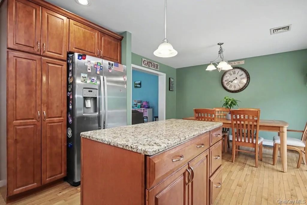 71 Dellwood Court, Minisink, NY, 4 Bedrooms Bedrooms, 8 Rooms Rooms,3 BathroomsBathrooms,Residential,For Rent,Dellwood,0,1022645 71 Dellwood Court, Minisink, NY, 4 Bedrooms Bedrooms, 8 Rooms Rooms,3 BathroomsBathrooms,Residential,For Rent,Dellwood,0,1022645