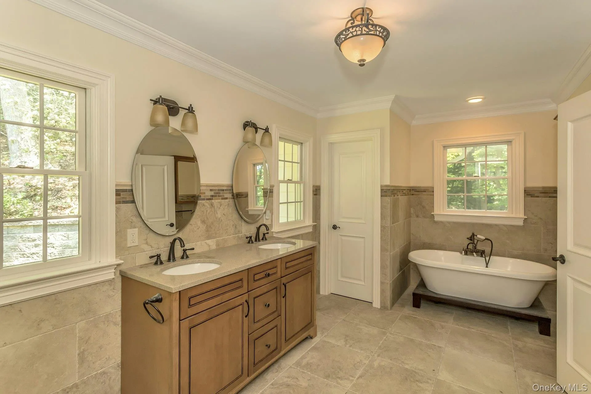 10 Laurel Cove Road, Oyster Bay, NY, 4 Bedrooms Bedrooms, 9 Rooms Rooms,3 BathroomsBathrooms,Residential,For Rent,Laurel Cove,0,1022649 10 Laurel Cove Road, Oyster Bay, NY, 4 Bedrooms Bedrooms, 9 Rooms Rooms,3 BathroomsBathrooms,Residential,For Rent,Laurel Cove,0,1022649