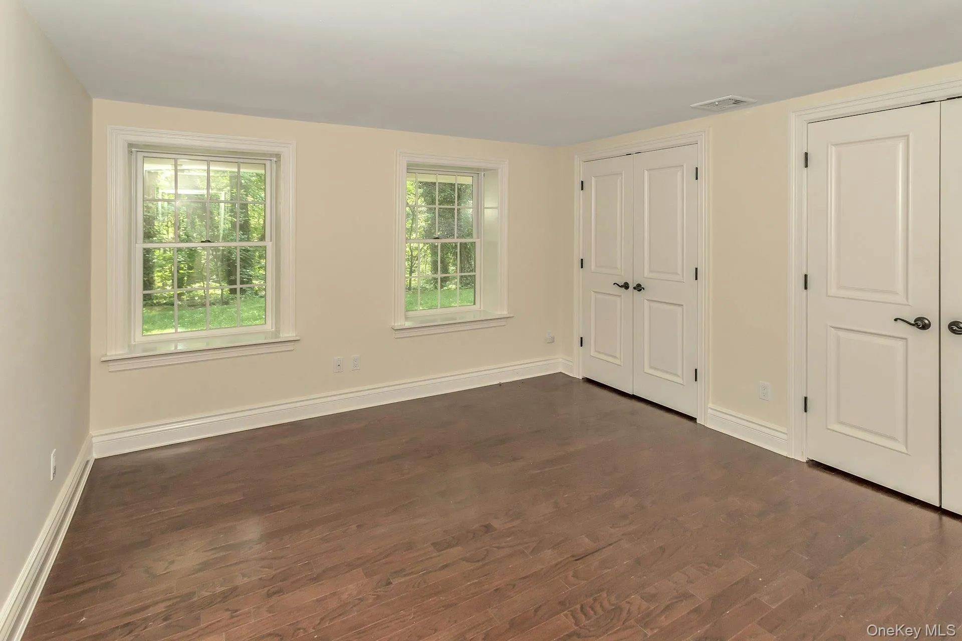 10 Laurel Cove Road, Oyster Bay, NY, 4 Bedrooms Bedrooms, 9 Rooms Rooms,3 BathroomsBathrooms,Residential,For Rent,Laurel Cove,0,1022649 10 Laurel Cove Road, Oyster Bay, NY, 4 Bedrooms Bedrooms, 9 Rooms Rooms,3 BathroomsBathrooms,Residential,For Rent,Laurel Cove,0,1022649