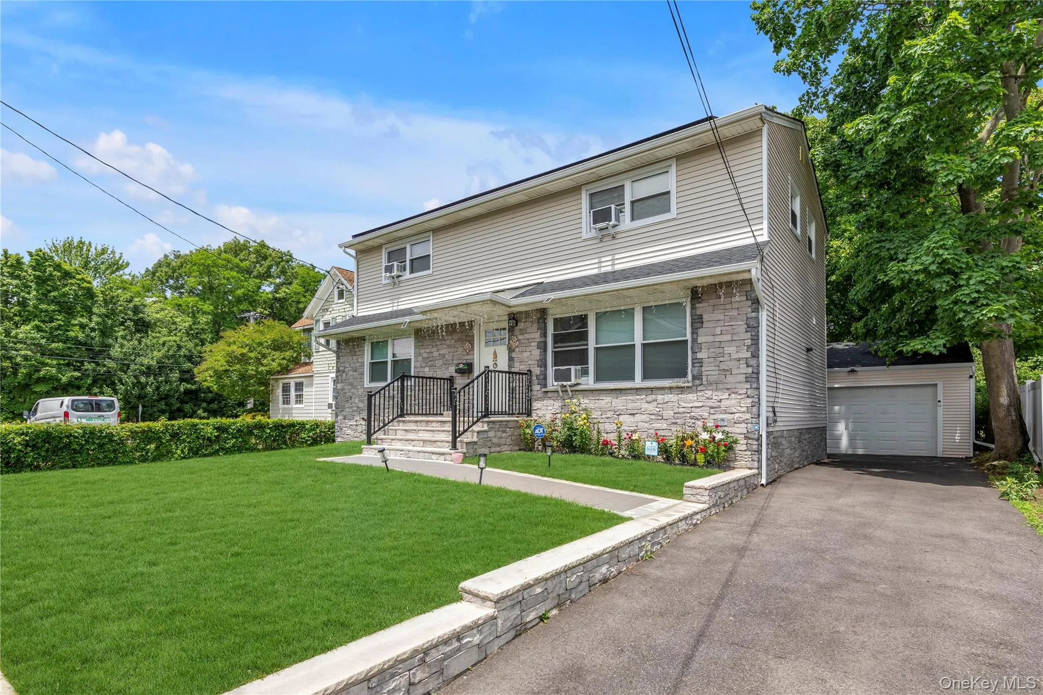 1701 Lexington Avenue, Hempstead, NY, 5 Bedrooms Bedrooms, 8 Rooms Rooms,3 BathroomsBathrooms,Residential,For Rent,Lexington,0,1022650 1701 Lexington Avenue, Hempstead, NY, 5 Bedrooms Bedrooms, 8 Rooms Rooms,3 BathroomsBathrooms,Residential,For Rent,Lexington,0,1022650