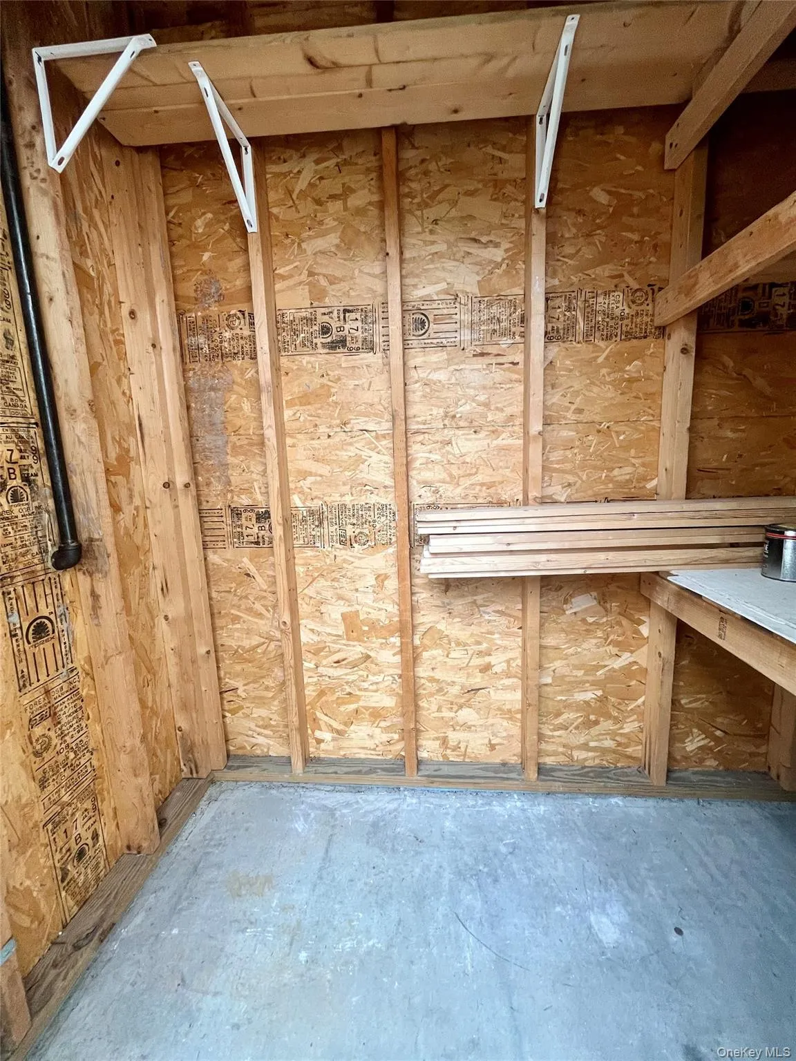 49 Woodlake Drive, Middletown, NY, 3 Bedrooms Bedrooms, 6 Rooms Rooms,1 BathroomBathrooms,Residential Lease,For Rent,Woodlake,0,1022659 49 Woodlake Drive, Middletown, NY, 3 Bedrooms Bedrooms, 6 Rooms Rooms,1 BathroomBathrooms,Residential Lease,For Rent,Woodlake,0,1022659