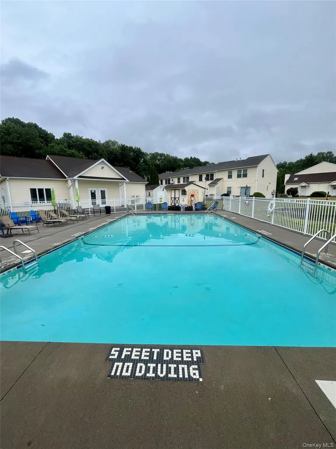 49 Woodlake Drive, Middletown, NY, 3 Bedrooms Bedrooms, 6 Rooms Rooms,1 BathroomBathrooms,Residential Lease,For Rent,Woodlake,0,1022659 49 Woodlake Drive, Middletown, NY, 3 Bedrooms Bedrooms, 6 Rooms Rooms,1 BathroomBathrooms,Residential Lease,For Rent,Woodlake,0,1022659