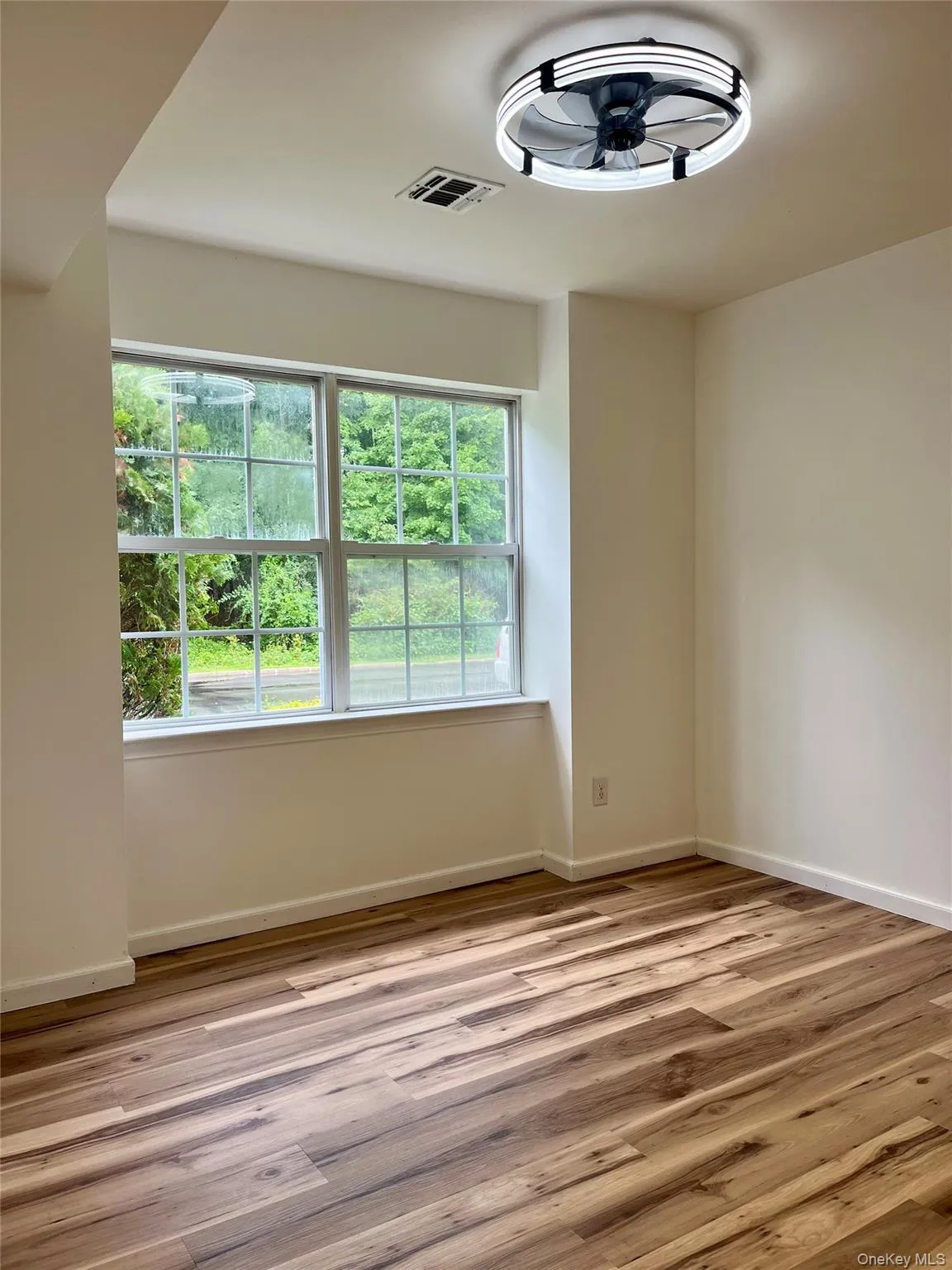 49 Woodlake Drive, Middletown, NY, 3 Bedrooms Bedrooms, 6 Rooms Rooms,1 BathroomBathrooms,Residential Lease,For Rent,Woodlake,0,1022659 49 Woodlake Drive, Middletown, NY, 3 Bedrooms Bedrooms, 6 Rooms Rooms,1 BathroomBathrooms,Residential Lease,For Rent,Woodlake,0,1022659