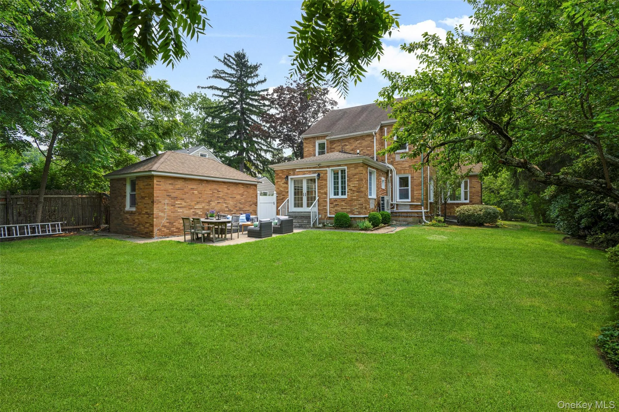 53 Palmer Avenue, Scarsdale, NY, 3 Bedrooms Bedrooms, 7 Rooms Rooms,2 BathroomsBathrooms,Residential,For Rent,Palmer,0,1022660 53 Palmer Avenue, Scarsdale, NY, 3 Bedrooms Bedrooms, 7 Rooms Rooms,2 BathroomsBathrooms,Residential,For Rent,Palmer,0,1022660