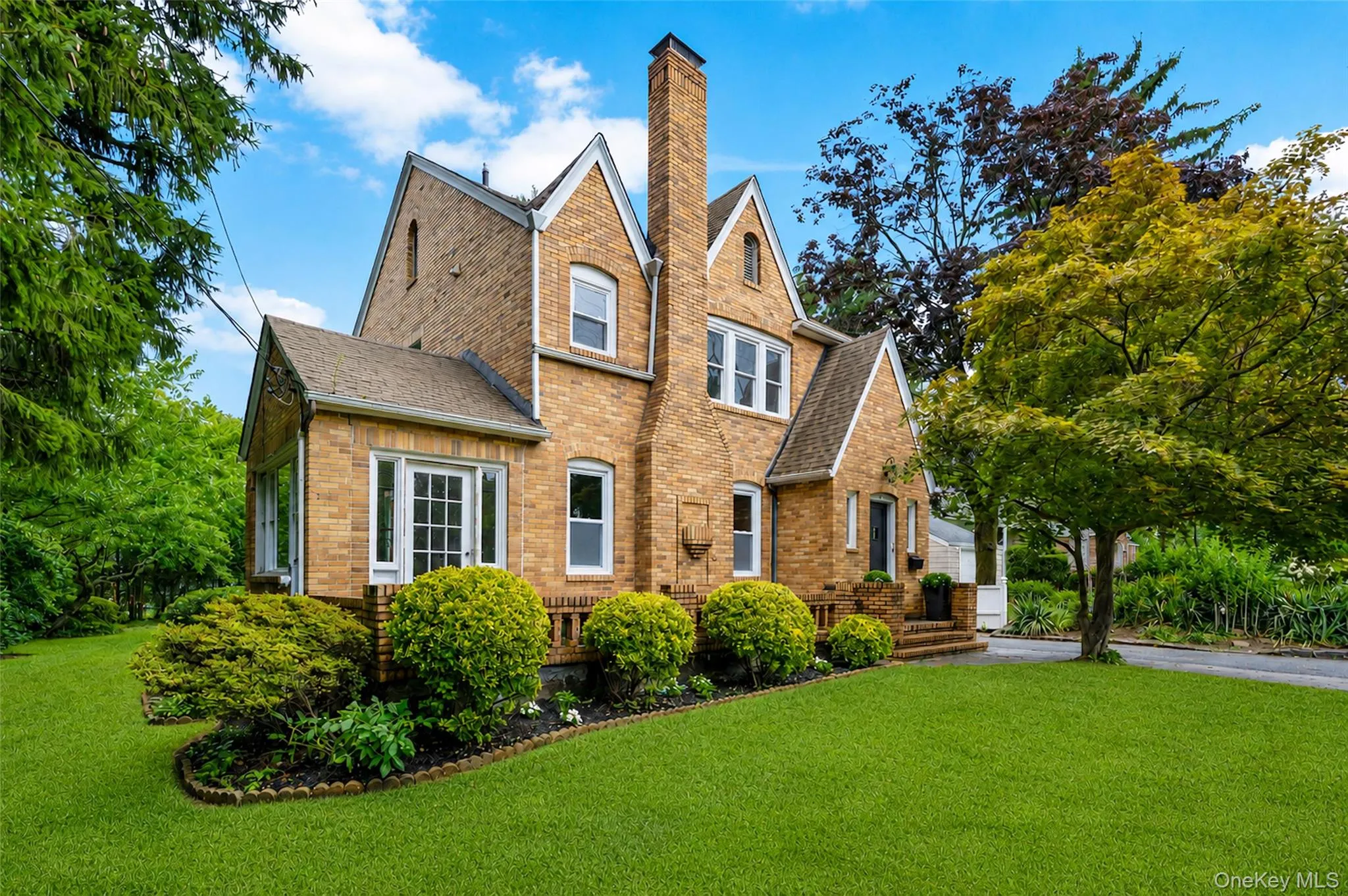 53 Palmer Avenue, Scarsdale, NY, 3 Bedrooms Bedrooms, 7 Rooms Rooms,2 BathroomsBathrooms,Residential,For Rent,Palmer,0,1022660 53 Palmer Avenue, Scarsdale, NY, 3 Bedrooms Bedrooms, 7 Rooms Rooms,2 BathroomsBathrooms,Residential,For Rent,Palmer,0,1022660
