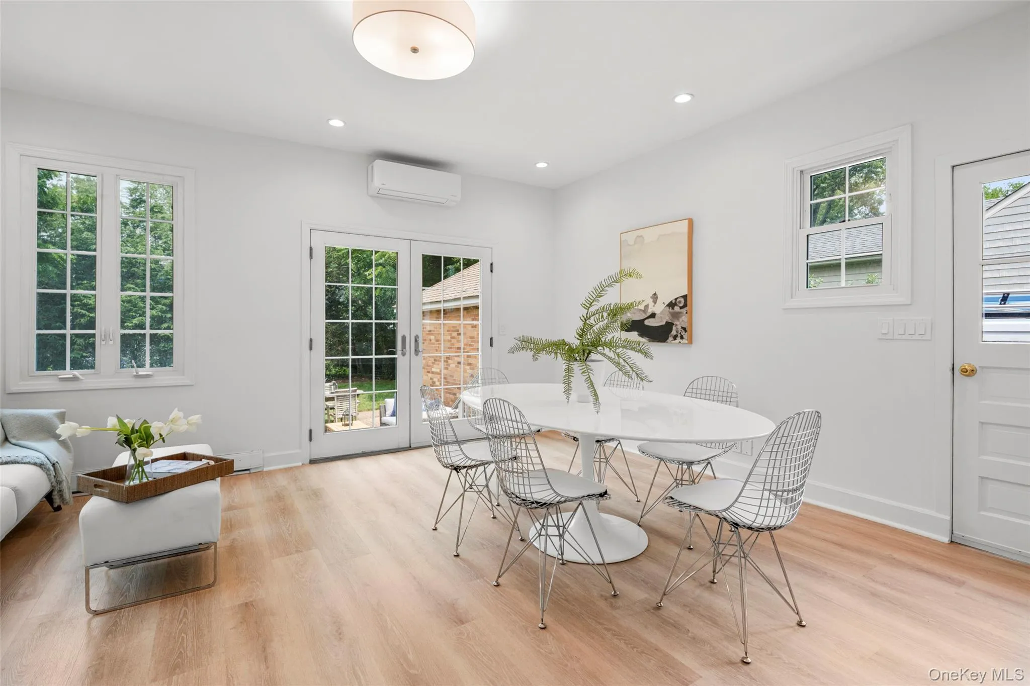 53 Palmer Avenue, Scarsdale, NY, 3 Bedrooms Bedrooms, 7 Rooms Rooms,2 BathroomsBathrooms,Residential,For Rent,Palmer,0,1022660 53 Palmer Avenue, Scarsdale, NY, 3 Bedrooms Bedrooms, 7 Rooms Rooms,2 BathroomsBathrooms,Residential,For Rent,Palmer,0,1022660