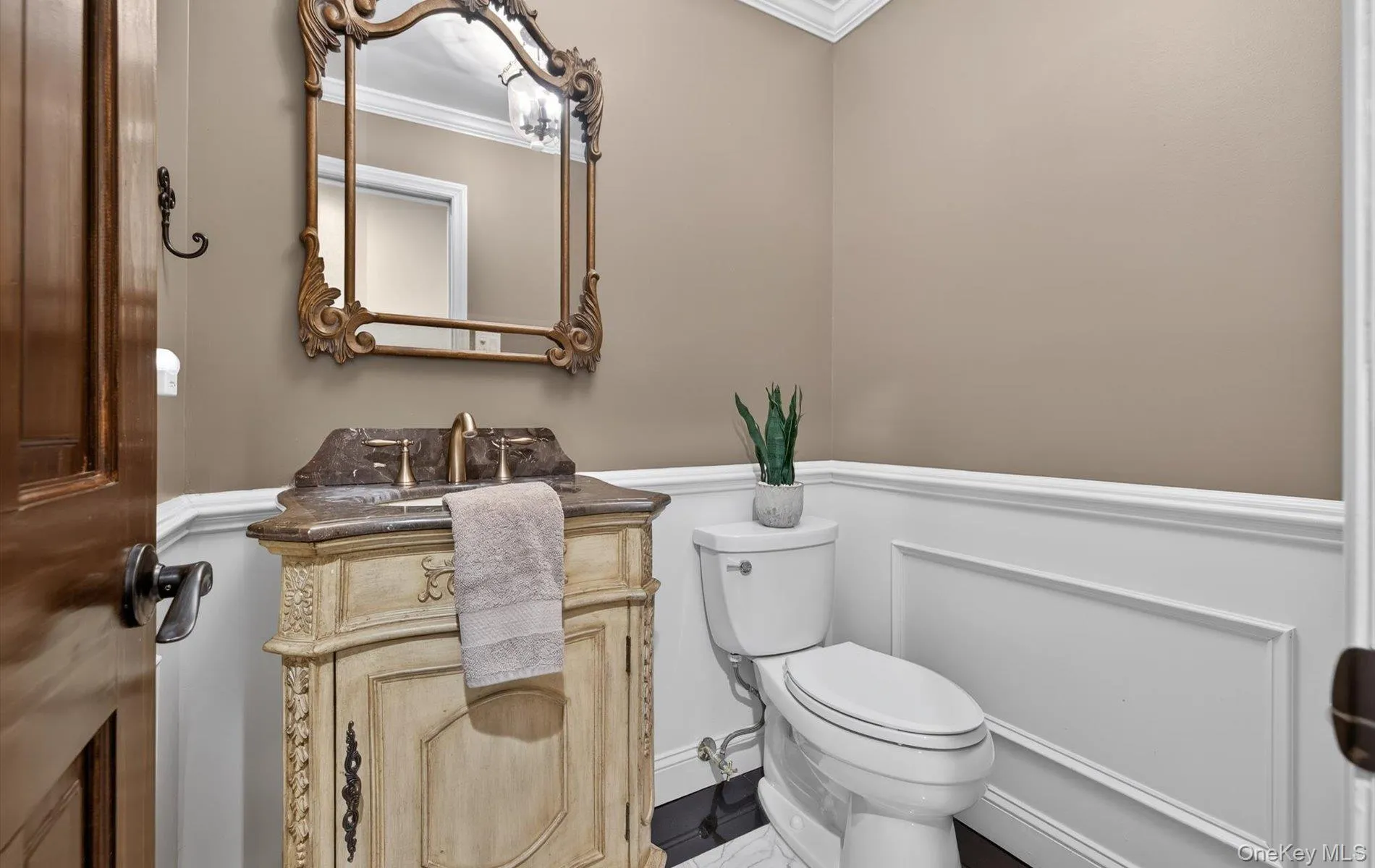 15 Tiber Road, Oyster Bay, NY, 5 Bedrooms Bedrooms, 9 Rooms Rooms,3 BathroomsBathrooms,Residential,For Rent,Tiber,0,1022670 15 Tiber Road, Oyster Bay, NY, 5 Bedrooms Bedrooms, 9 Rooms Rooms,3 BathroomsBathrooms,Residential,For Rent,Tiber,0,1022670