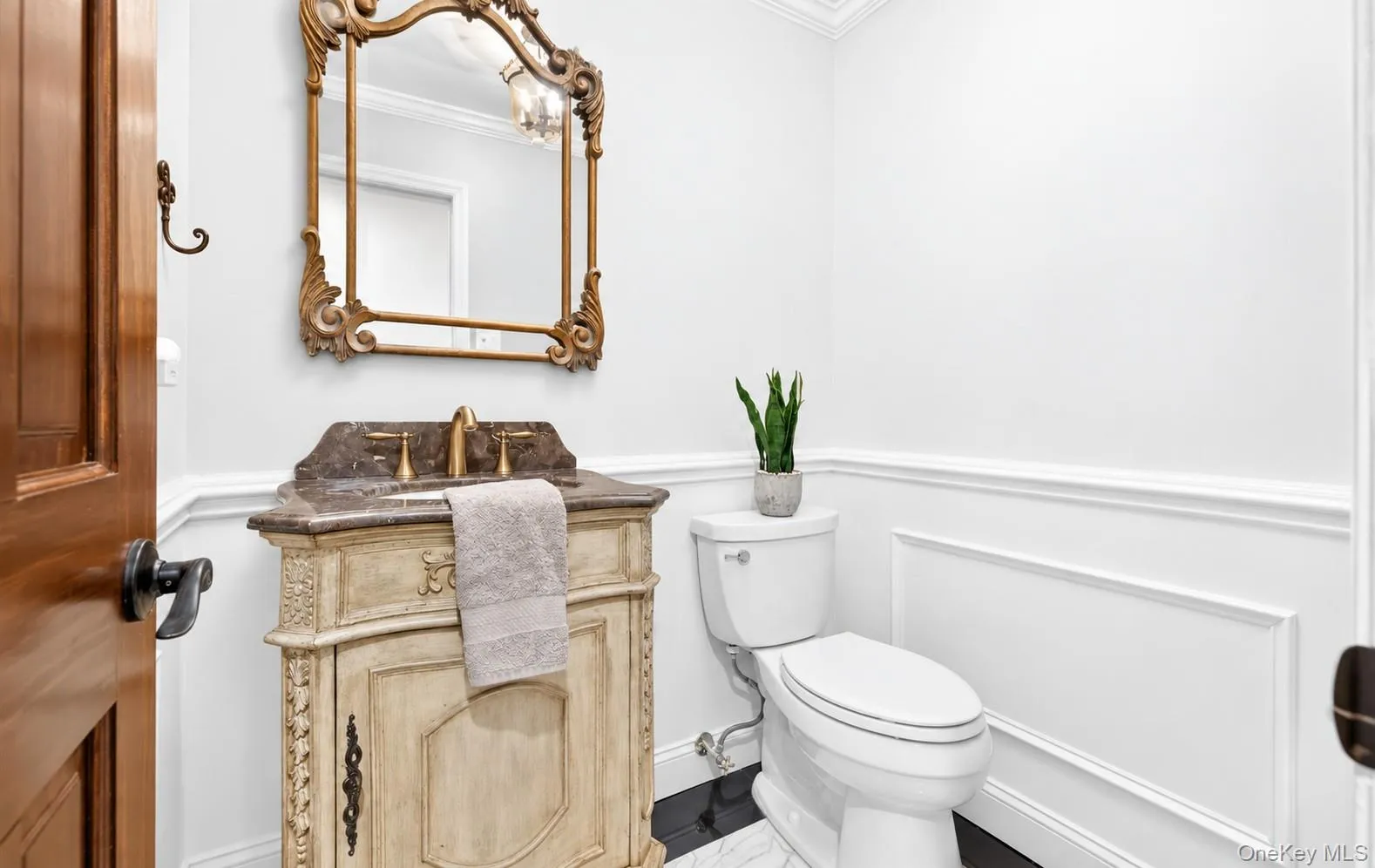 15 Tiber Road, Oyster Bay, NY, 5 Bedrooms Bedrooms, 9 Rooms Rooms,3 BathroomsBathrooms,Residential,For Rent,Tiber,0,1022670 15 Tiber Road, Oyster Bay, NY, 5 Bedrooms Bedrooms, 9 Rooms Rooms,3 BathroomsBathrooms,Residential,For Rent,Tiber,0,1022670