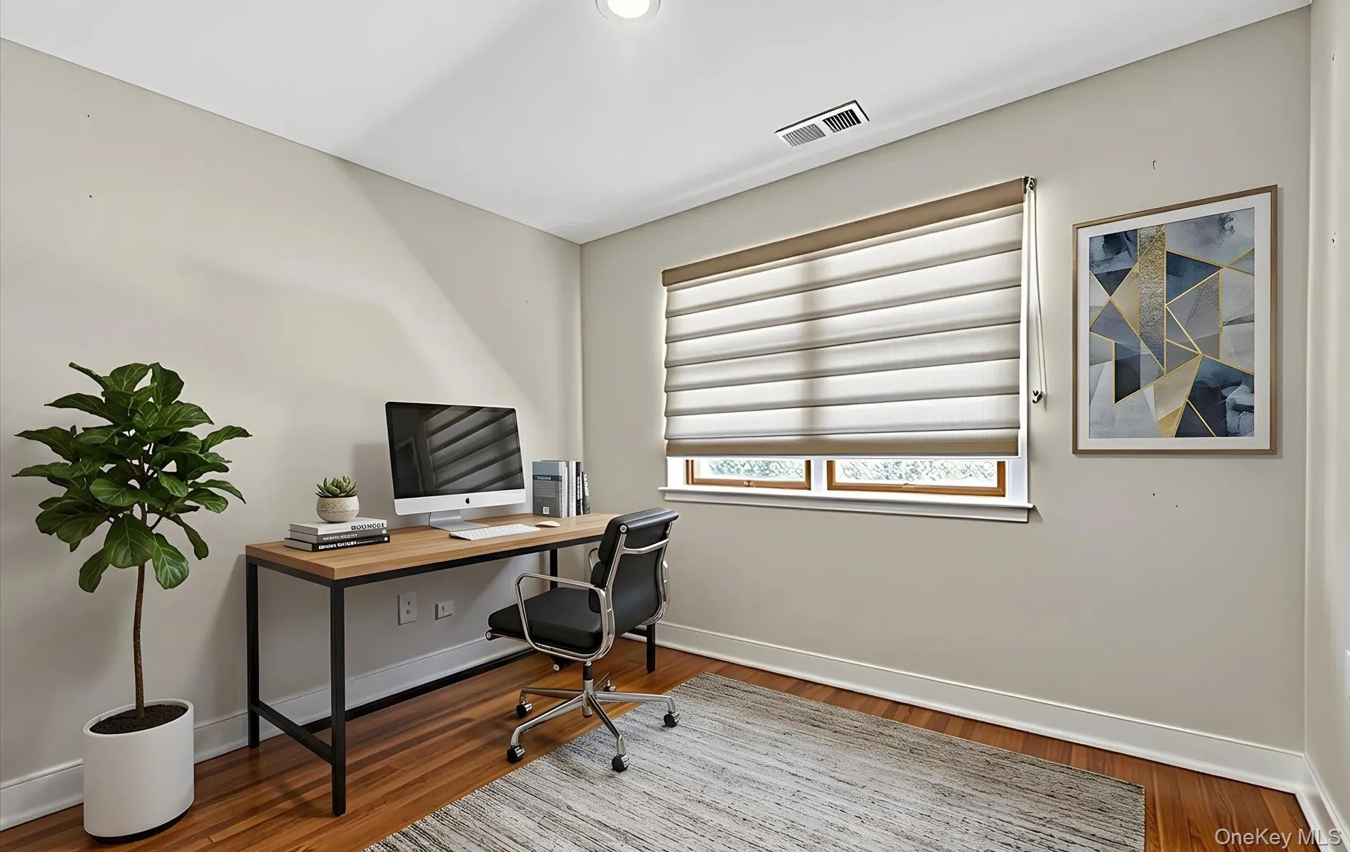 5th Bedroom/Office Virtually Staged 5th Bedroom/Office Virtually Staged