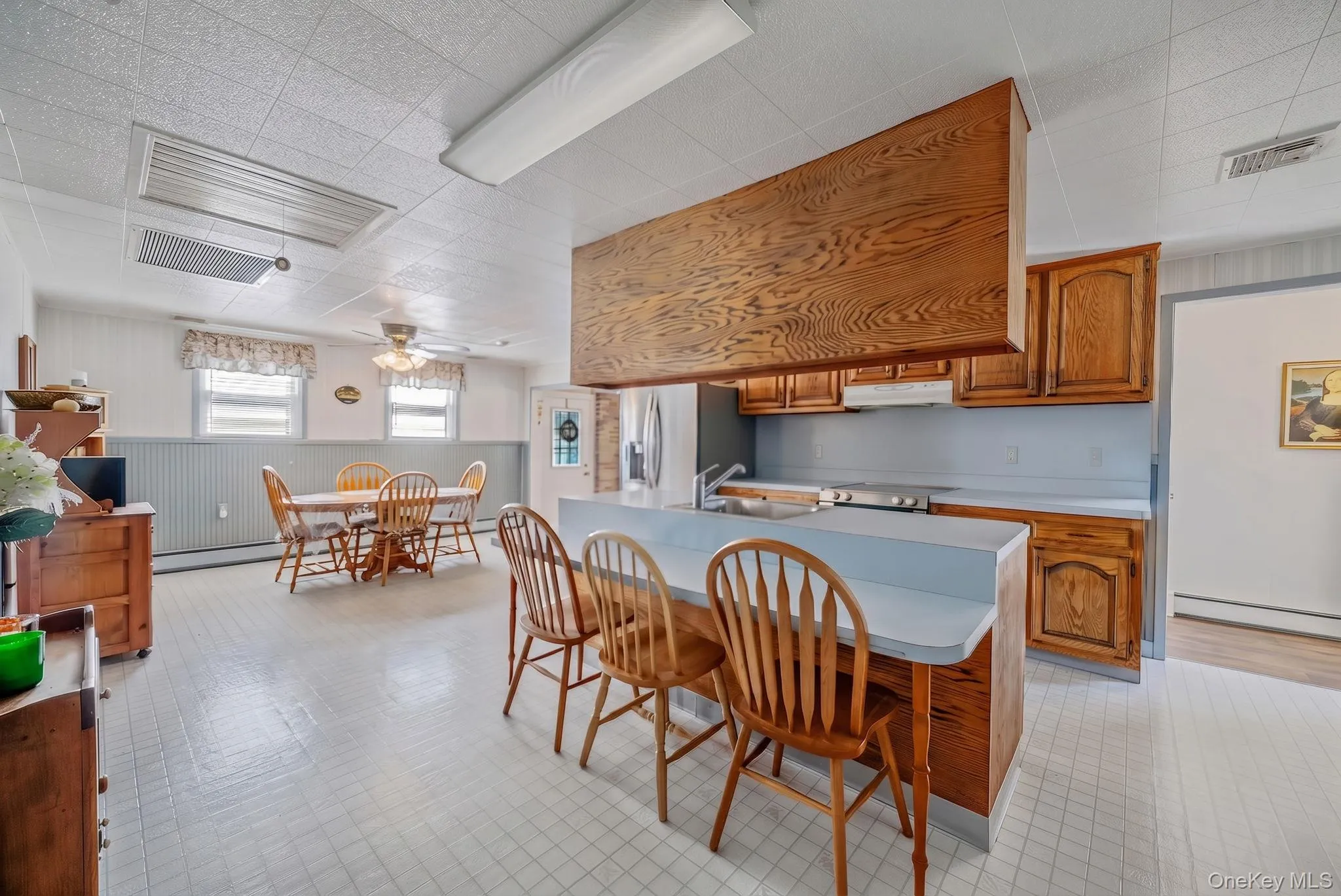 426 4th Street, Babylon, NY, 3 Bedrooms Bedrooms, 8 Rooms Rooms,2 BathroomsBathrooms,Residential,For Rent,4th,0,1022671 426 4th Street, Babylon, NY, 3 Bedrooms Bedrooms, 8 Rooms Rooms,2 BathroomsBathrooms,Residential,For Rent,4th,0,1022671