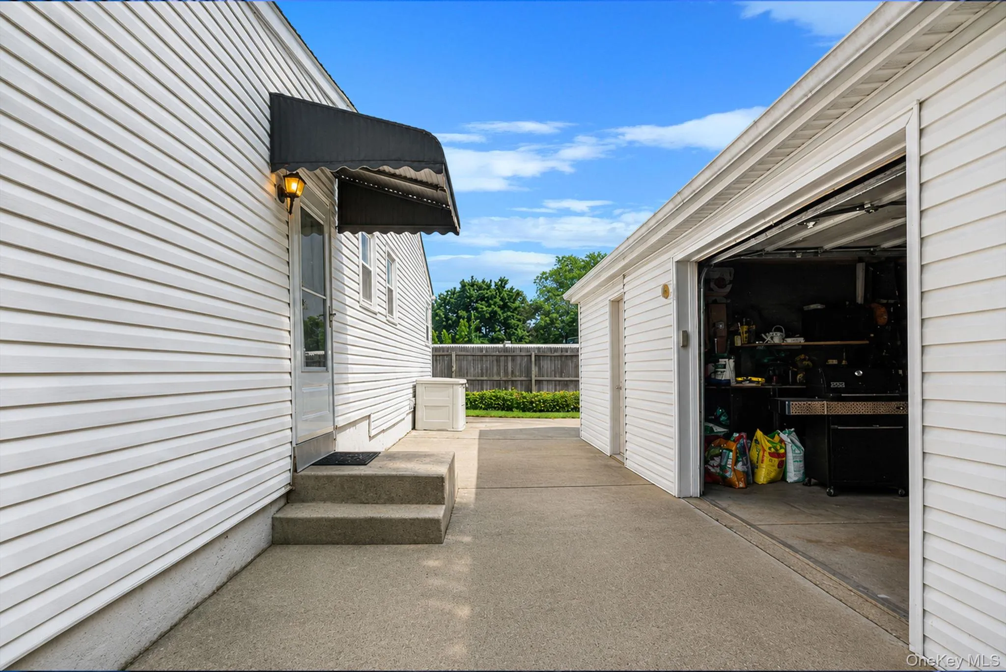 426 4th Street, Babylon, NY, 3 Bedrooms Bedrooms, 8 Rooms Rooms,2 BathroomsBathrooms,Residential,For Rent,4th,0,1022671 426 4th Street, Babylon, NY, 3 Bedrooms Bedrooms, 8 Rooms Rooms,2 BathroomsBathrooms,Residential,For Rent,4th,0,1022671