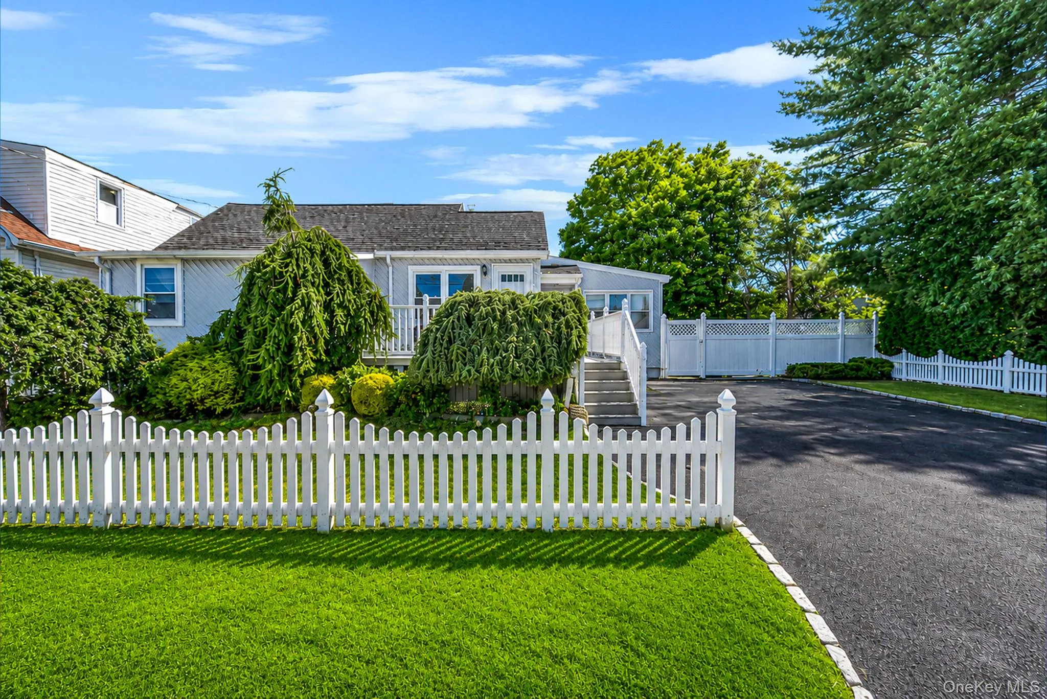 426 4th Street, Babylon, NY, 3 Bedrooms Bedrooms, 8 Rooms Rooms,2 BathroomsBathrooms,Residential,For Rent,4th,0,1022671 426 4th Street, Babylon, NY, 3 Bedrooms Bedrooms, 8 Rooms Rooms,2 BathroomsBathrooms,Residential,For Rent,4th,0,1022671