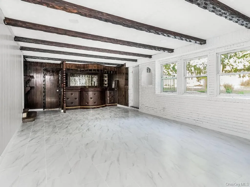 Basement living extra space Basement living extra space