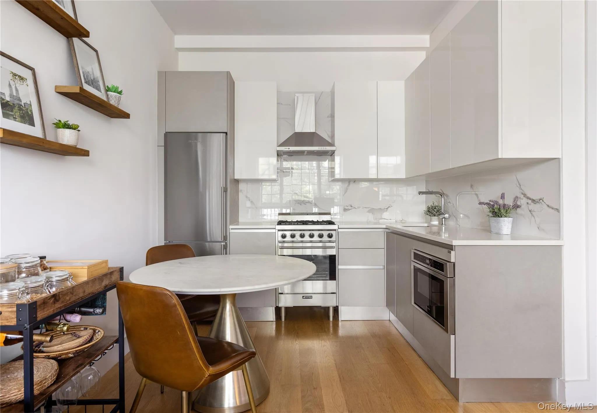 5-30 47th Avenue, New York, NY, 3 Rooms Rooms,1 BathroomBathrooms,Residential,For Rent,47th,0,1022673 5-30 47th Avenue, New York, NY, 3 Rooms Rooms,1 BathroomBathrooms,Residential,For Rent,47th,0,1022673