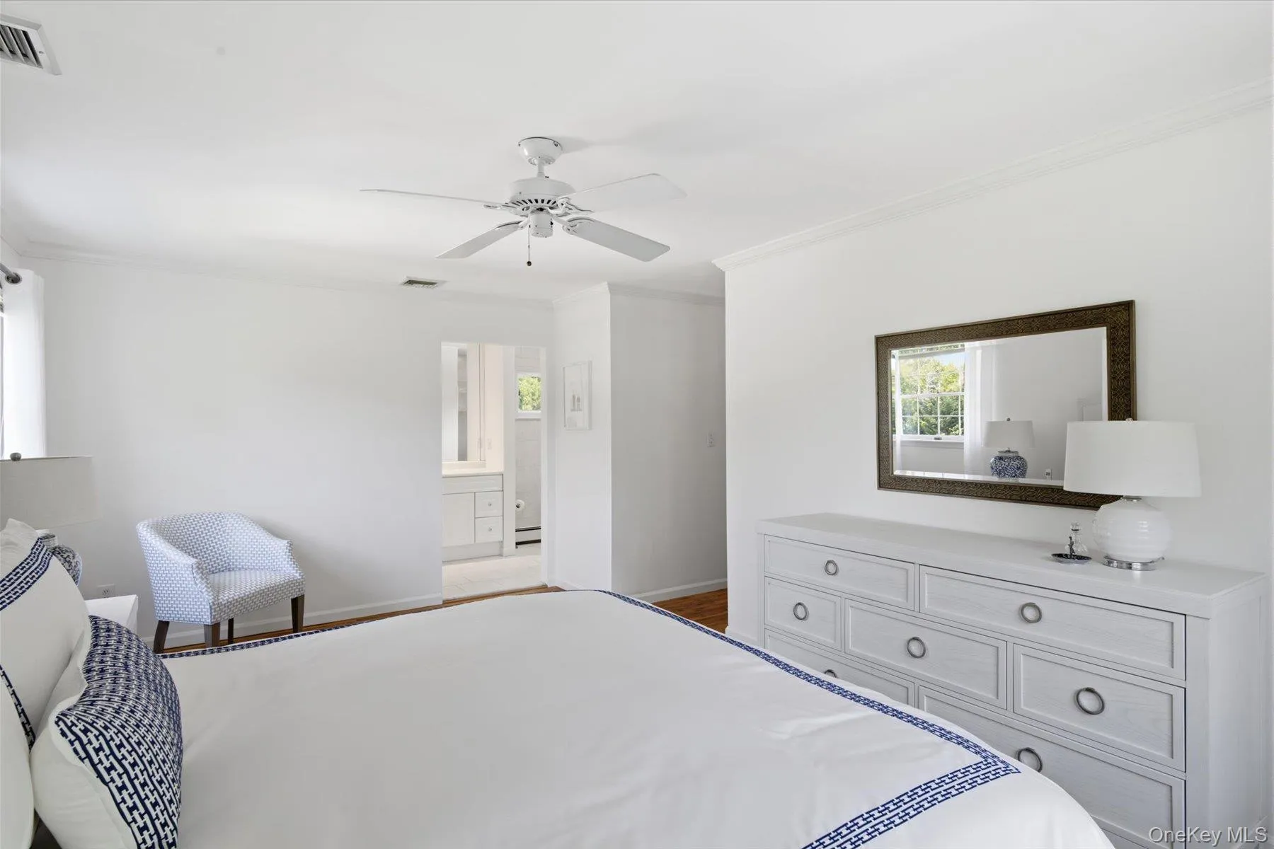 Spacious primary bedroom Spacious primary bedroom