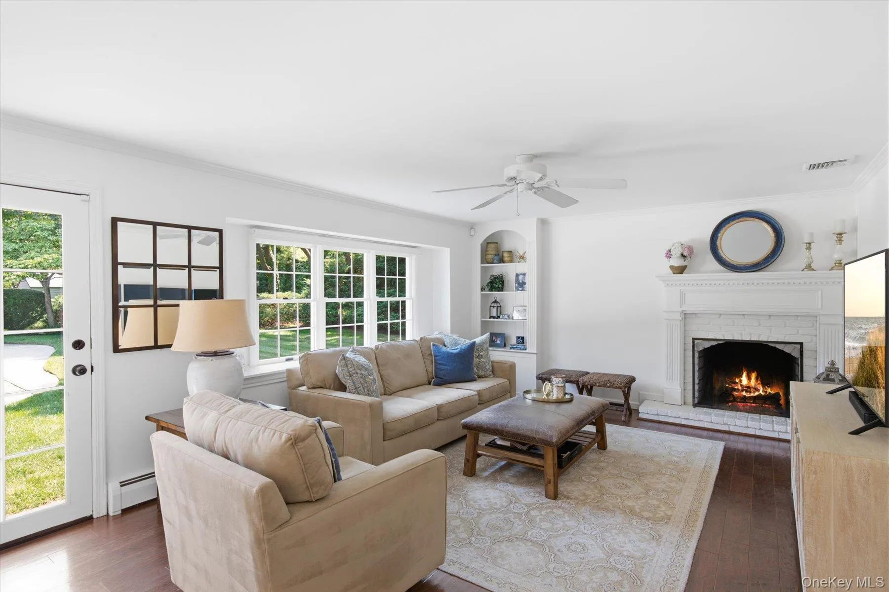 Cozy den with exterior access, seamlessly connecting indoor and outdoor living Cozy den with exterior access, seamlessly connecting indoor and outdoor living