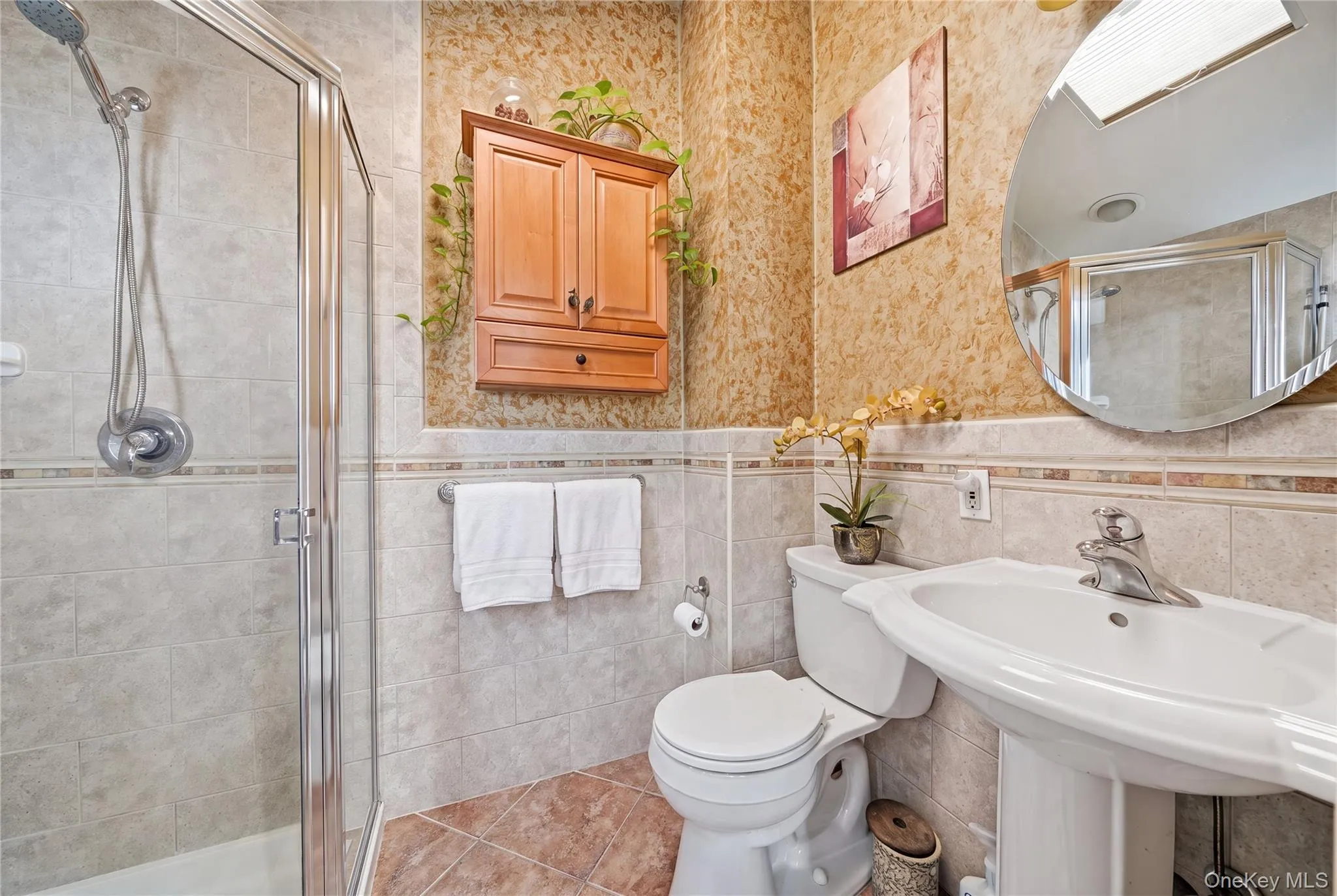 17 Mohawk Place, Oyster Bay, NY, 3 Bedrooms Bedrooms, 7 Rooms Rooms,3 BathroomsBathrooms,Residential,For Rent,Mohawk,0,1022675 17 Mohawk Place, Oyster Bay, NY, 3 Bedrooms Bedrooms, 7 Rooms Rooms,3 BathroomsBathrooms,Residential,For Rent,Mohawk,0,1022675