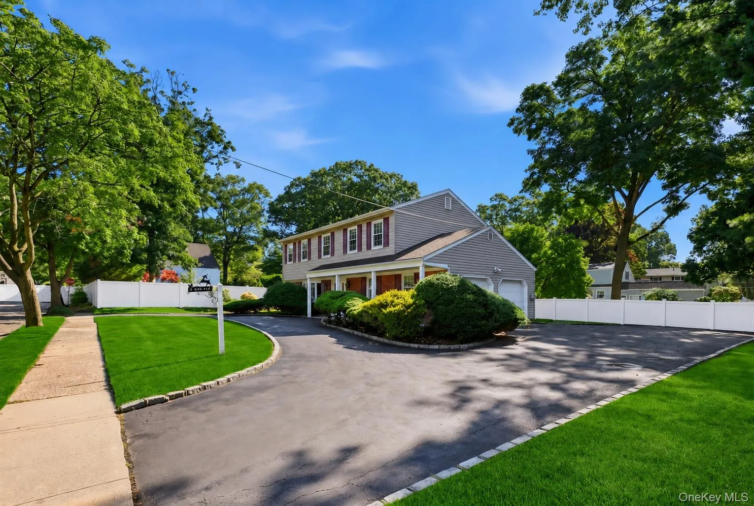 3 King Avenue, Huntington, NY, 4 Bedrooms Bedrooms, 8 Rooms Rooms,2 BathroomsBathrooms,Residential,For Rent,King,0,1022676 3 King Avenue, Huntington, NY, 4 Bedrooms Bedrooms, 8 Rooms Rooms,2 BathroomsBathrooms,Residential,For Rent,King,0,1022676