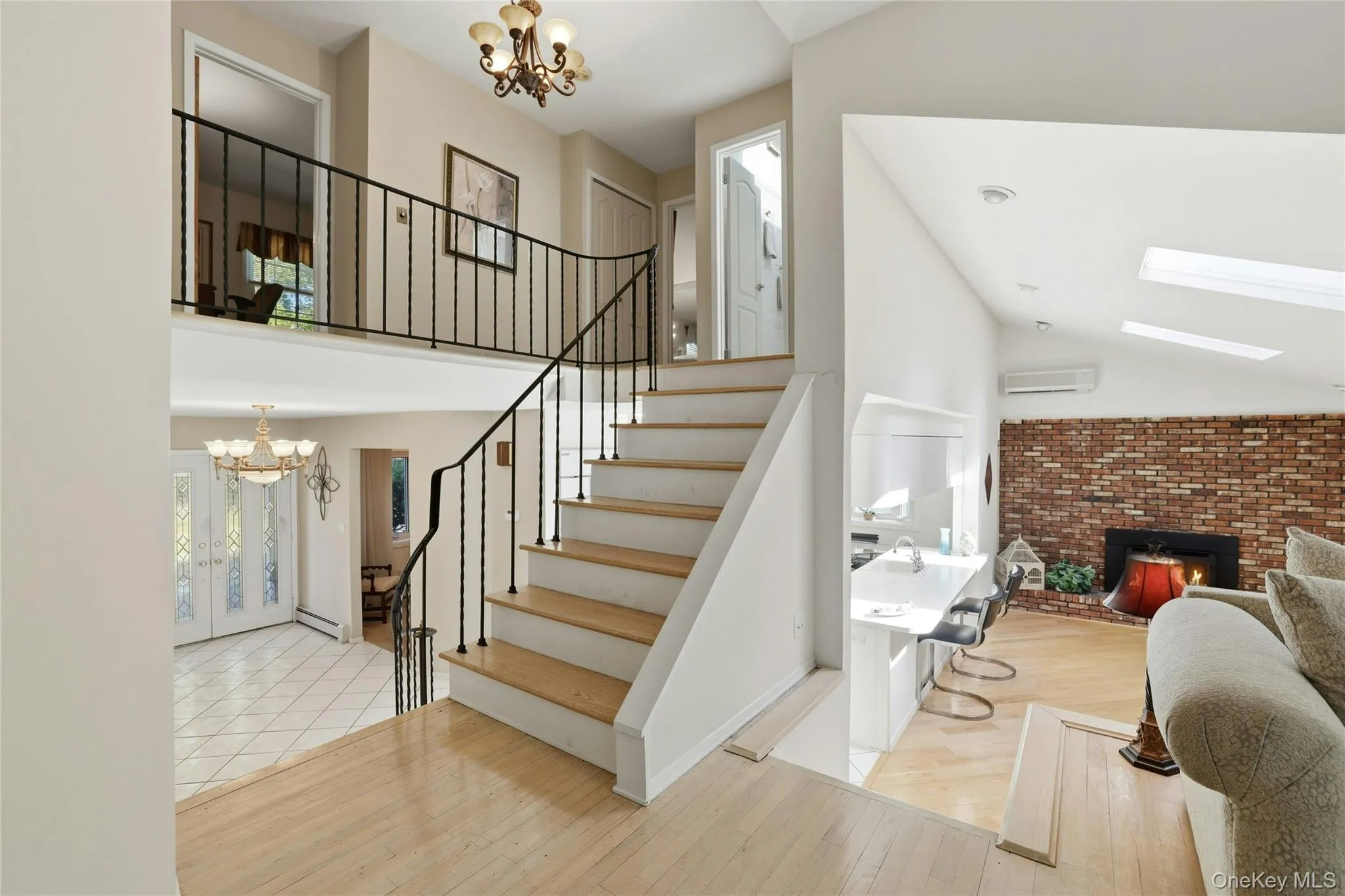 3 King Avenue, Huntington, NY, 4 Bedrooms Bedrooms, 8 Rooms Rooms,2 BathroomsBathrooms,Residential,For Rent,King,0,1022676 3 King Avenue, Huntington, NY, 4 Bedrooms Bedrooms, 8 Rooms Rooms,2 BathroomsBathrooms,Residential,For Rent,King,0,1022676