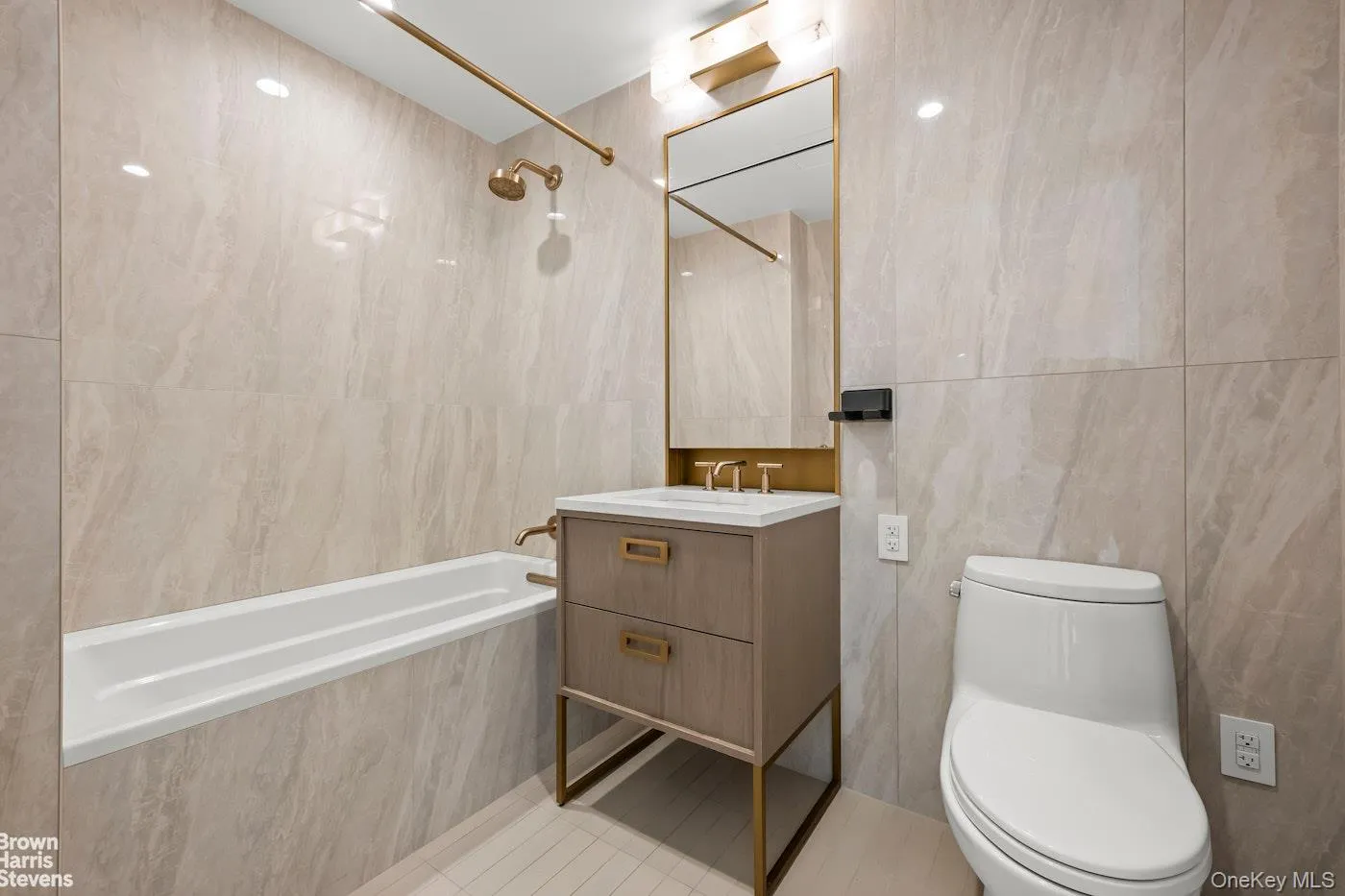 3 Court Square, New York, NY, 2 Bedrooms Bedrooms, 4 Rooms Rooms,2 BathroomsBathrooms,Residential,For Rent,Court,0,1022680 3 Court Square, New York, NY, 2 Bedrooms Bedrooms, 4 Rooms Rooms,2 BathroomsBathrooms,Residential,For Rent,Court,0,1022680