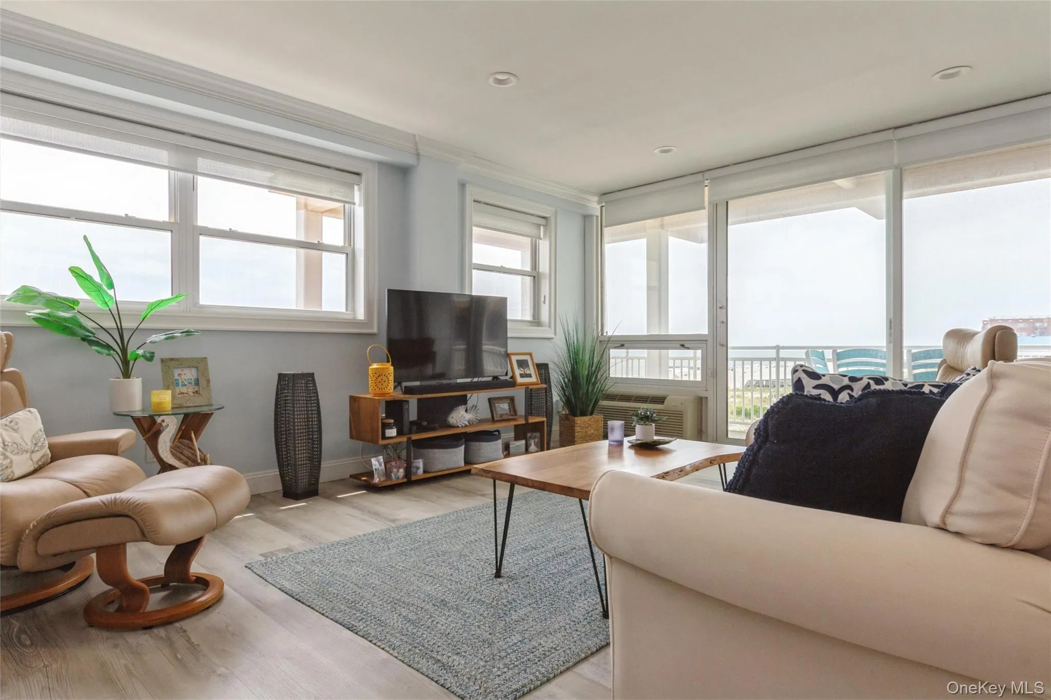 830 Shore Road, Long Beach, NY, 2 Bedrooms Bedrooms, 6 Rooms Rooms,2 BathroomsBathrooms,Residential Lease,For Rent,Shore,0,1022682 830 Shore Road, Long Beach, NY, 2 Bedrooms Bedrooms, 6 Rooms Rooms,2 BathroomsBathrooms,Residential Lease,For Rent,Shore,0,1022682