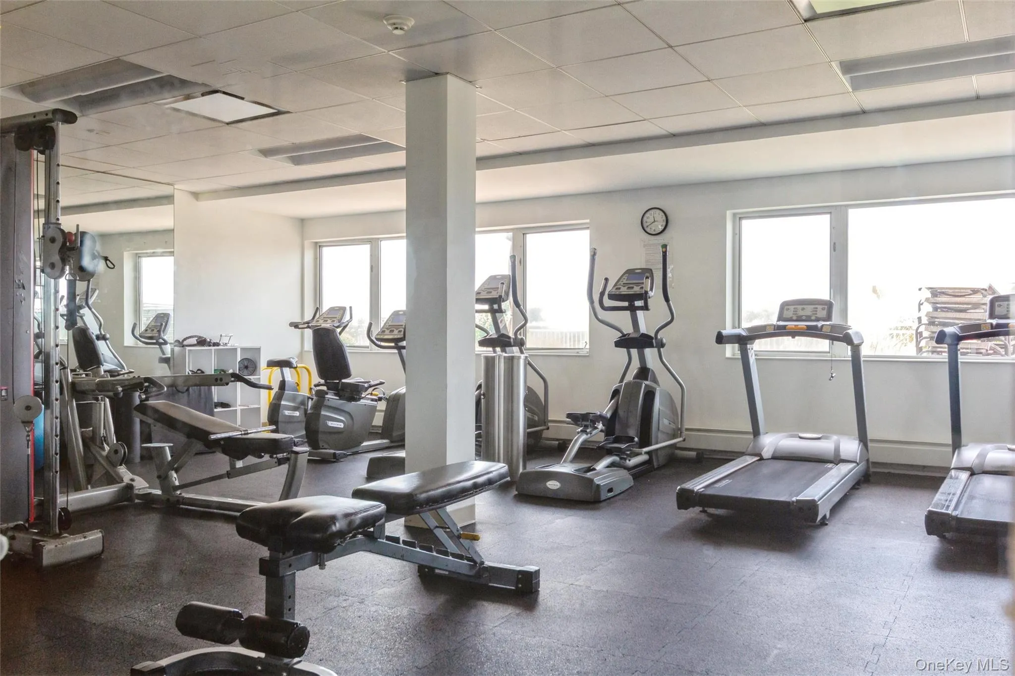 830 Shore Road, Long Beach, NY, 2 Bedrooms Bedrooms, 6 Rooms Rooms,2 BathroomsBathrooms,Residential Lease,For Rent,Shore,0,1022682 830 Shore Road, Long Beach, NY, 2 Bedrooms Bedrooms, 6 Rooms Rooms,2 BathroomsBathrooms,Residential Lease,For Rent,Shore,0,1022682