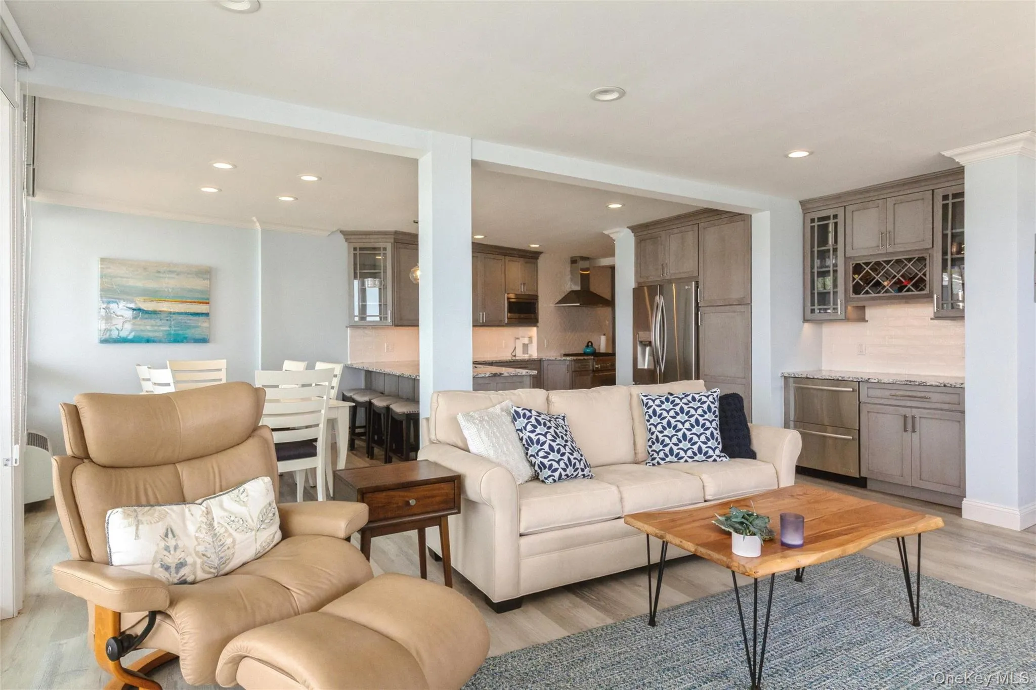 830 Shore Road, Long Beach, NY, 2 Bedrooms Bedrooms, 6 Rooms Rooms,2 BathroomsBathrooms,Residential Lease,For Rent,Shore,0,1022682 830 Shore Road, Long Beach, NY, 2 Bedrooms Bedrooms, 6 Rooms Rooms,2 BathroomsBathrooms,Residential Lease,For Rent,Shore,0,1022682