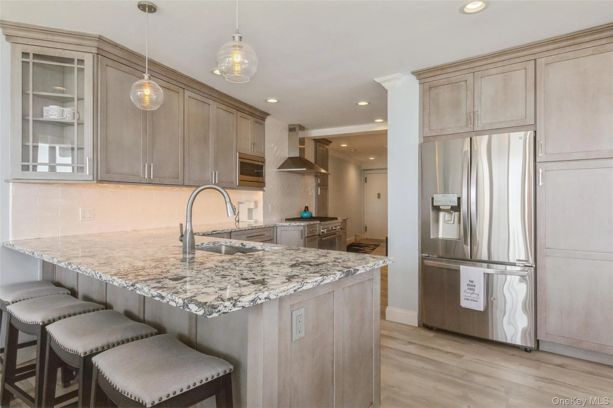 830 Shore Road, Long Beach, NY, 2 Bedrooms Bedrooms, 6 Rooms Rooms,2 BathroomsBathrooms,Residential Lease,For Rent,Shore,0,1022682 830 Shore Road, Long Beach, NY, 2 Bedrooms Bedrooms, 6 Rooms Rooms,2 BathroomsBathrooms,Residential Lease,For Rent,Shore,0,1022682