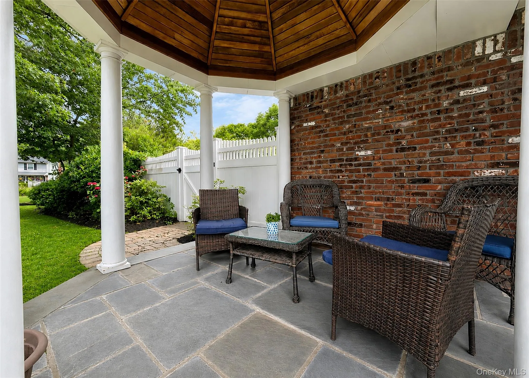 4 Royal Oak Court, Islip, NY, 5 Bedrooms Bedrooms, 13 Rooms Rooms,2 BathroomsBathrooms,Residential,For Rent,Royal Oak,0,1022684 4 Royal Oak Court, Islip, NY, 5 Bedrooms Bedrooms, 13 Rooms Rooms,2 BathroomsBathrooms,Residential,For Rent,Royal Oak,0,1022684