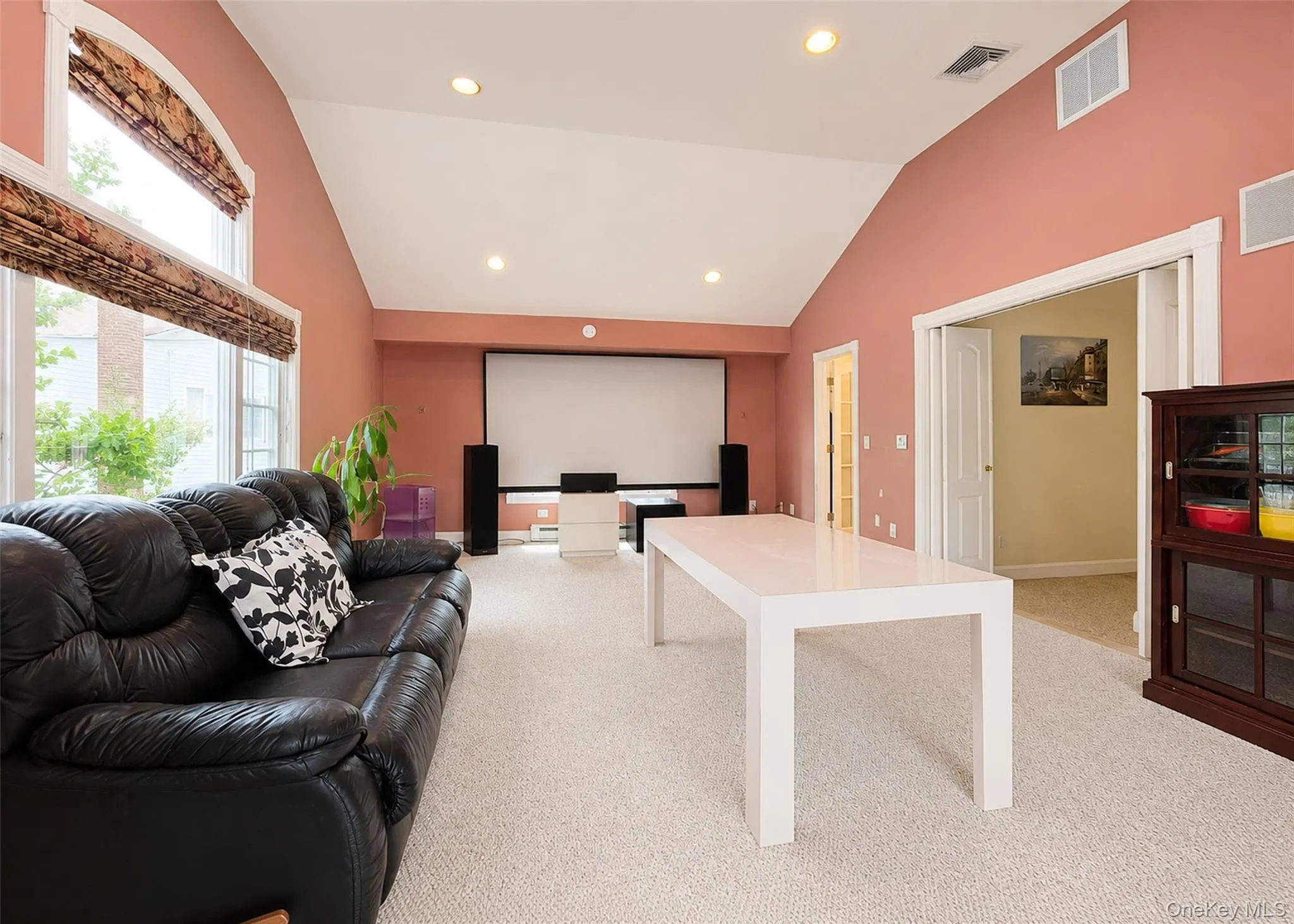 4 Royal Oak Court, Islip, NY, 5 Bedrooms Bedrooms, 13 Rooms Rooms,2 BathroomsBathrooms,Residential,For Rent,Royal Oak,0,1022684 4 Royal Oak Court, Islip, NY, 5 Bedrooms Bedrooms, 13 Rooms Rooms,2 BathroomsBathrooms,Residential,For Rent,Royal Oak,0,1022684