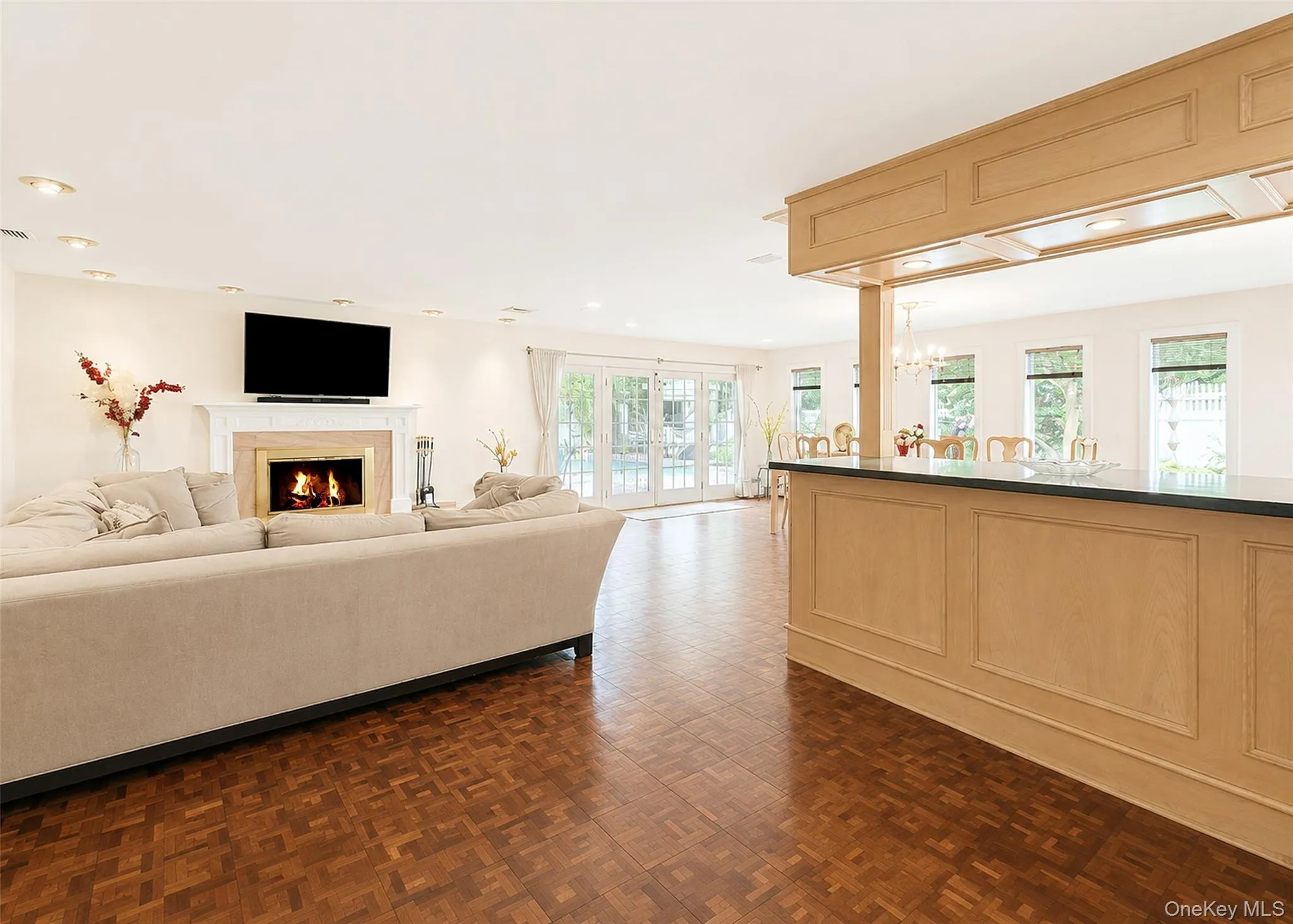 4 Royal Oak Court, Islip, NY, 5 Bedrooms Bedrooms, 13 Rooms Rooms,2 BathroomsBathrooms,Residential,For Rent,Royal Oak,0,1022684 4 Royal Oak Court, Islip, NY, 5 Bedrooms Bedrooms, 13 Rooms Rooms,2 BathroomsBathrooms,Residential,For Rent,Royal Oak,0,1022684