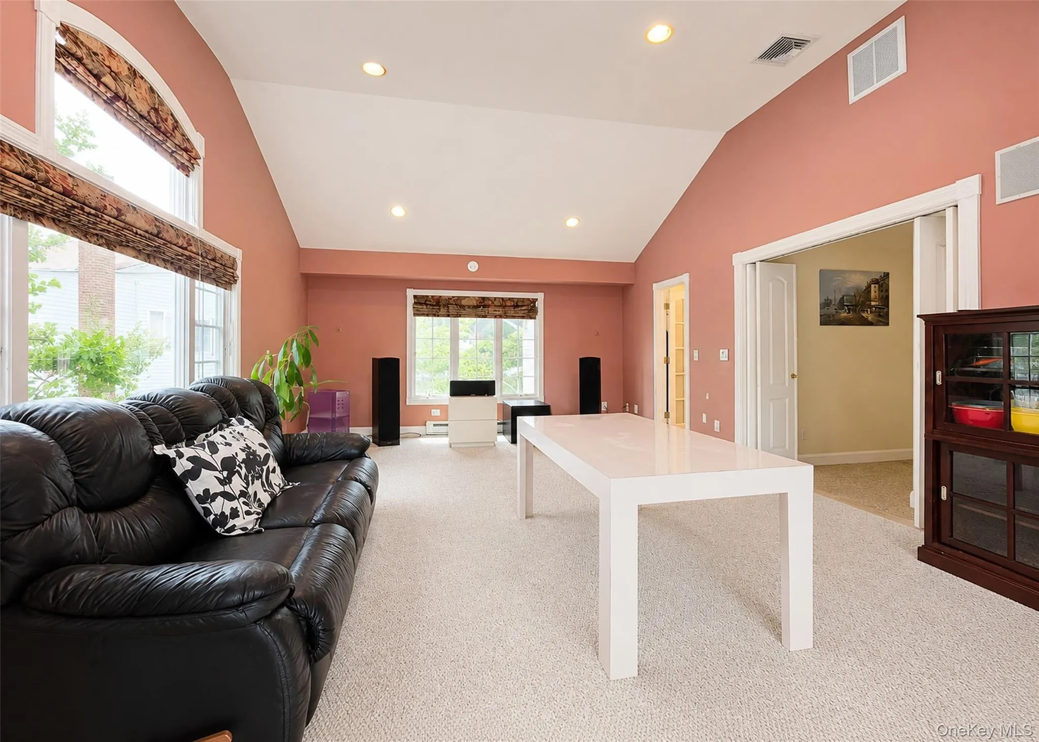 4 Royal Oak Court, Islip, NY, 5 Bedrooms Bedrooms, 13 Rooms Rooms,2 BathroomsBathrooms,Residential,For Rent,Royal Oak,0,1022684 4 Royal Oak Court, Islip, NY, 5 Bedrooms Bedrooms, 13 Rooms Rooms,2 BathroomsBathrooms,Residential,For Rent,Royal Oak,0,1022684