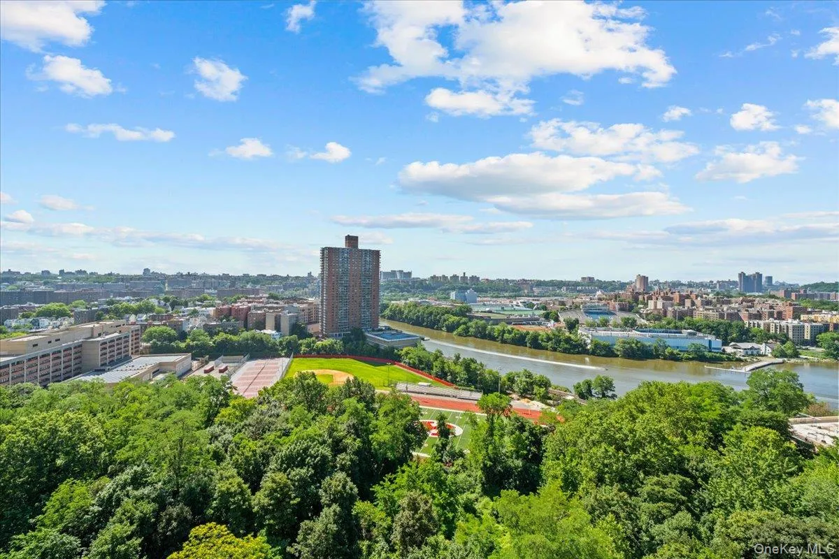 555 Kappock Street, New York, NY, 1 Bedroom Bedrooms, 3 Rooms Rooms,1 BathroomBathrooms,Residential,For Rent,Kappock,0,1022693 555 Kappock Street, New York, NY, 1 Bedroom Bedrooms, 3 Rooms Rooms,1 BathroomBathrooms,Residential,For Rent,Kappock,0,1022693