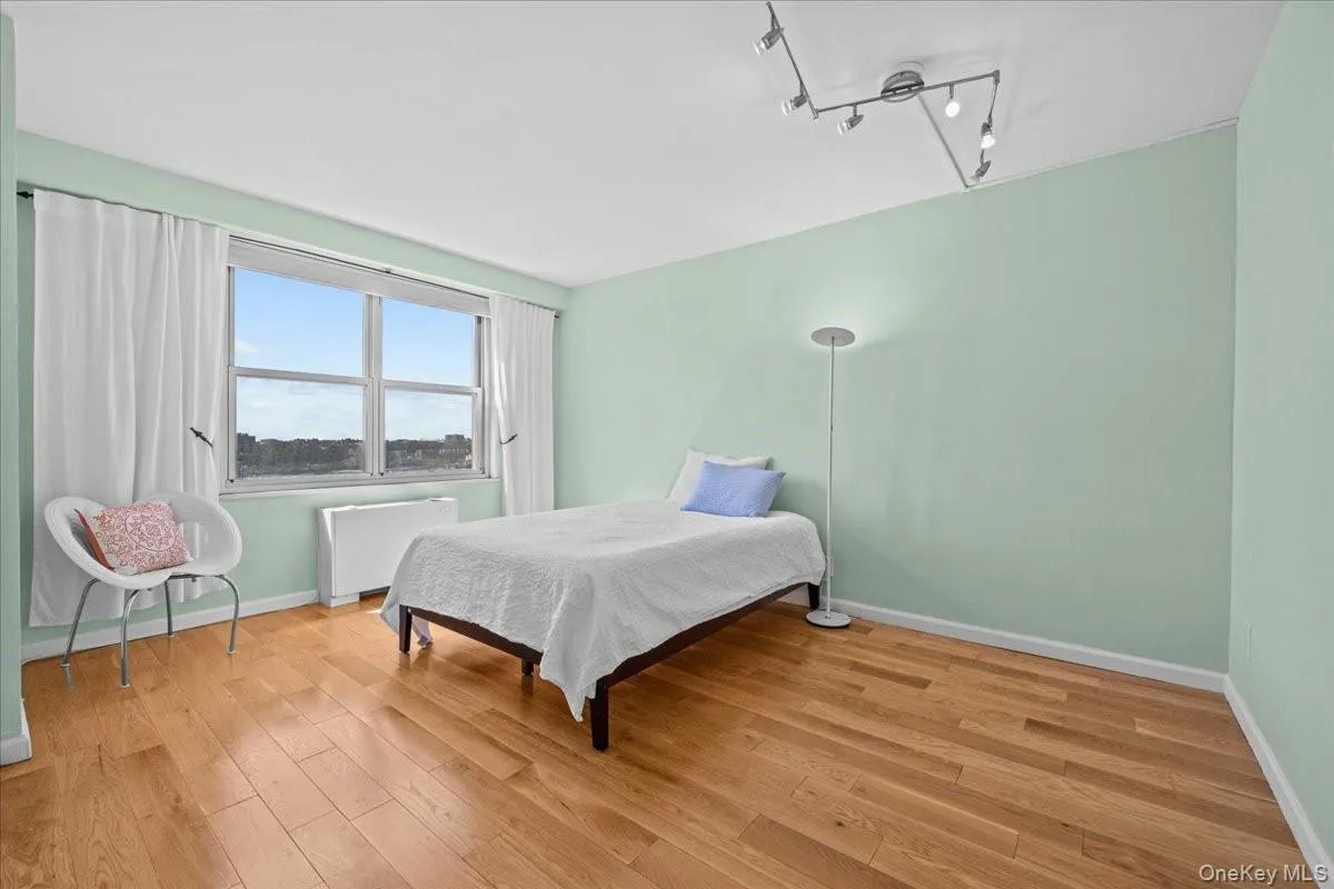 555 Kappock Street, New York, NY, 1 Bedroom Bedrooms, 3 Rooms Rooms,1 BathroomBathrooms,Residential,For Rent,Kappock,0,1022693 555 Kappock Street, New York, NY, 1 Bedroom Bedrooms, 3 Rooms Rooms,1 BathroomBathrooms,Residential,For Rent,Kappock,0,1022693