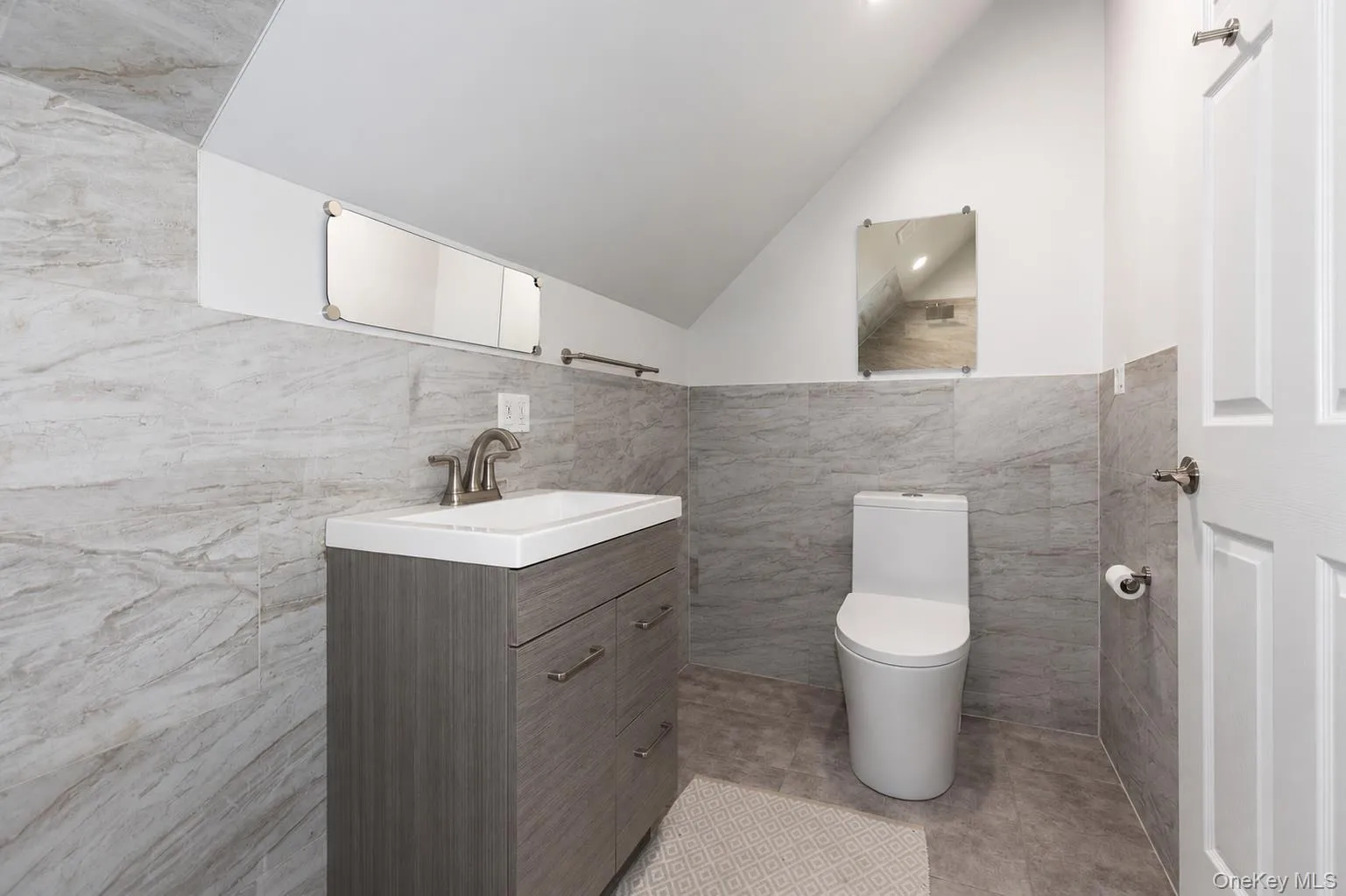 8015 Little Neck Parkway, New York, NY, 5 Bedrooms Bedrooms, 10 Rooms Rooms,4 BathroomsBathrooms,Residential,For Rent,Little Neck,0,1022700 8015 Little Neck Parkway, New York, NY, 5 Bedrooms Bedrooms, 10 Rooms Rooms,4 BathroomsBathrooms,Residential,For Rent,Little Neck,0,1022700
