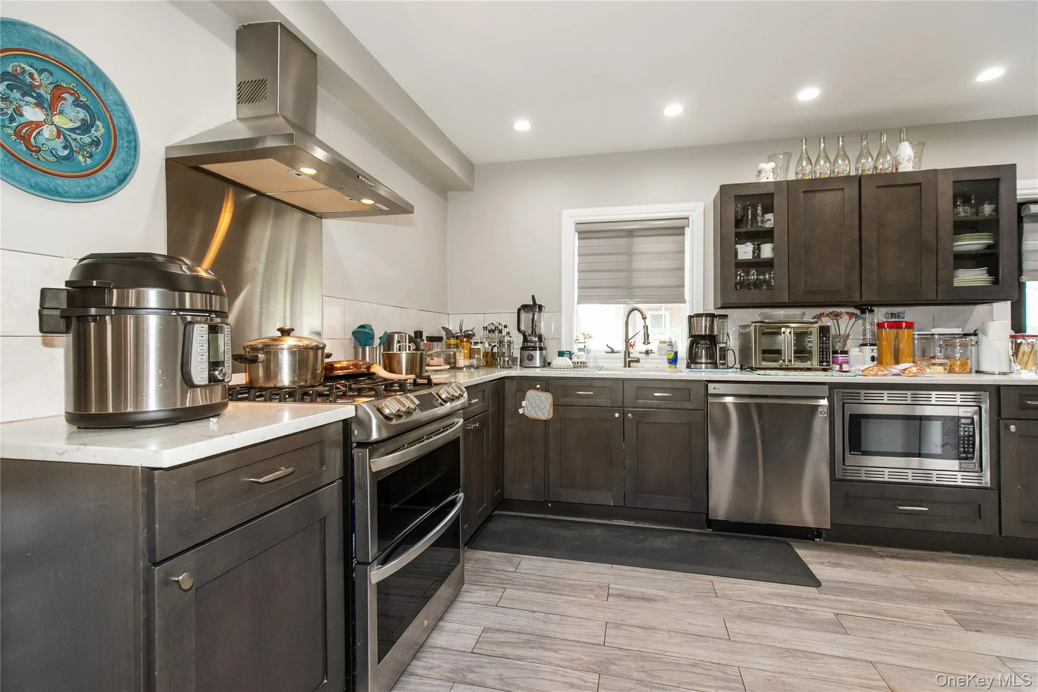 8015 Little Neck Parkway, New York, NY, 5 Bedrooms Bedrooms, 10 Rooms Rooms,4 BathroomsBathrooms,Residential,For Rent,Little Neck,0,1022700 8015 Little Neck Parkway, New York, NY, 5 Bedrooms Bedrooms, 10 Rooms Rooms,4 BathroomsBathrooms,Residential,For Rent,Little Neck,0,1022700