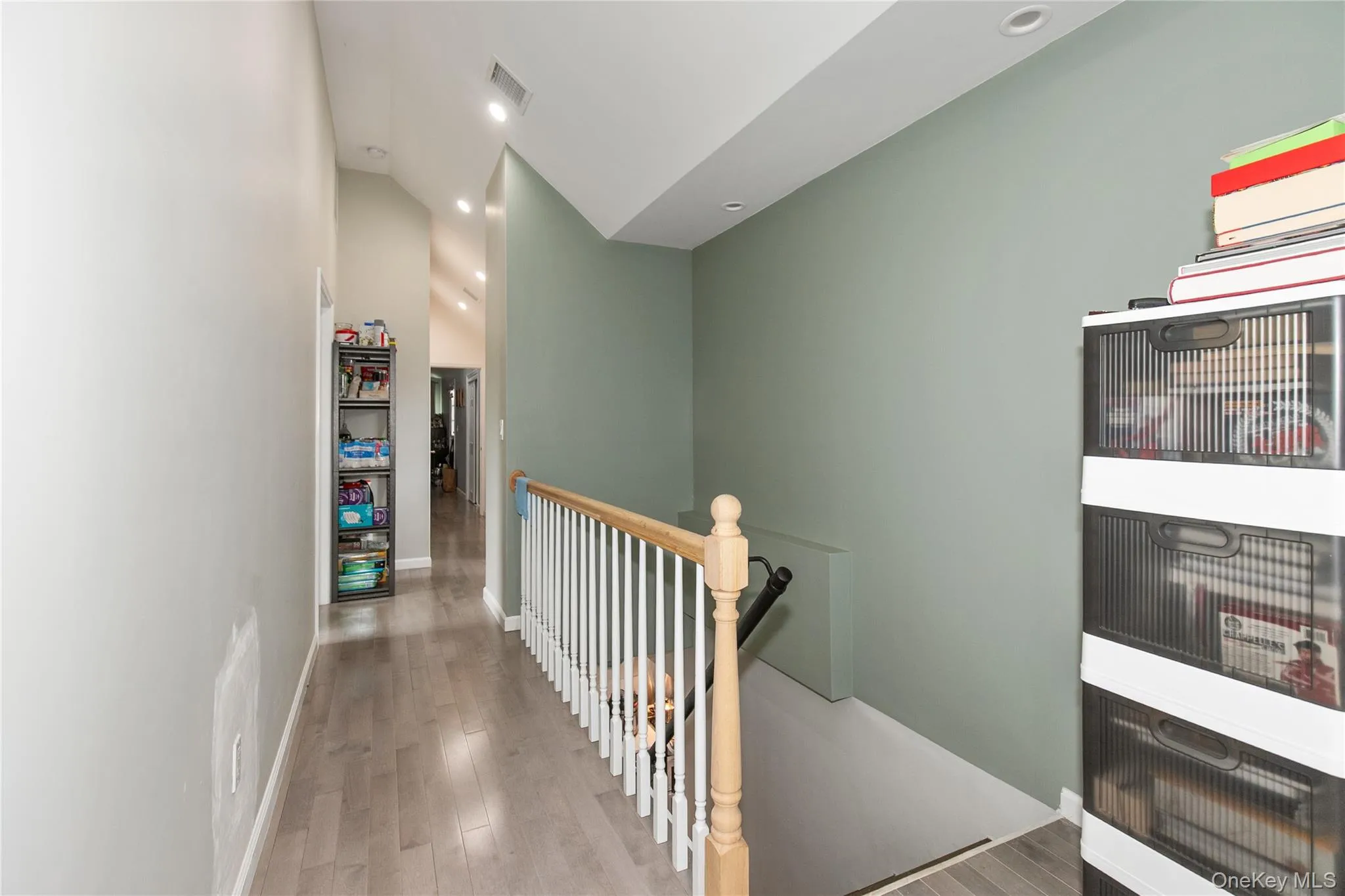 8015 Little Neck Parkway, New York, NY, 5 Bedrooms Bedrooms, 10 Rooms Rooms,4 BathroomsBathrooms,Residential,For Rent,Little Neck,0,1022700 8015 Little Neck Parkway, New York, NY, 5 Bedrooms Bedrooms, 10 Rooms Rooms,4 BathroomsBathrooms,Residential,For Rent,Little Neck,0,1022700