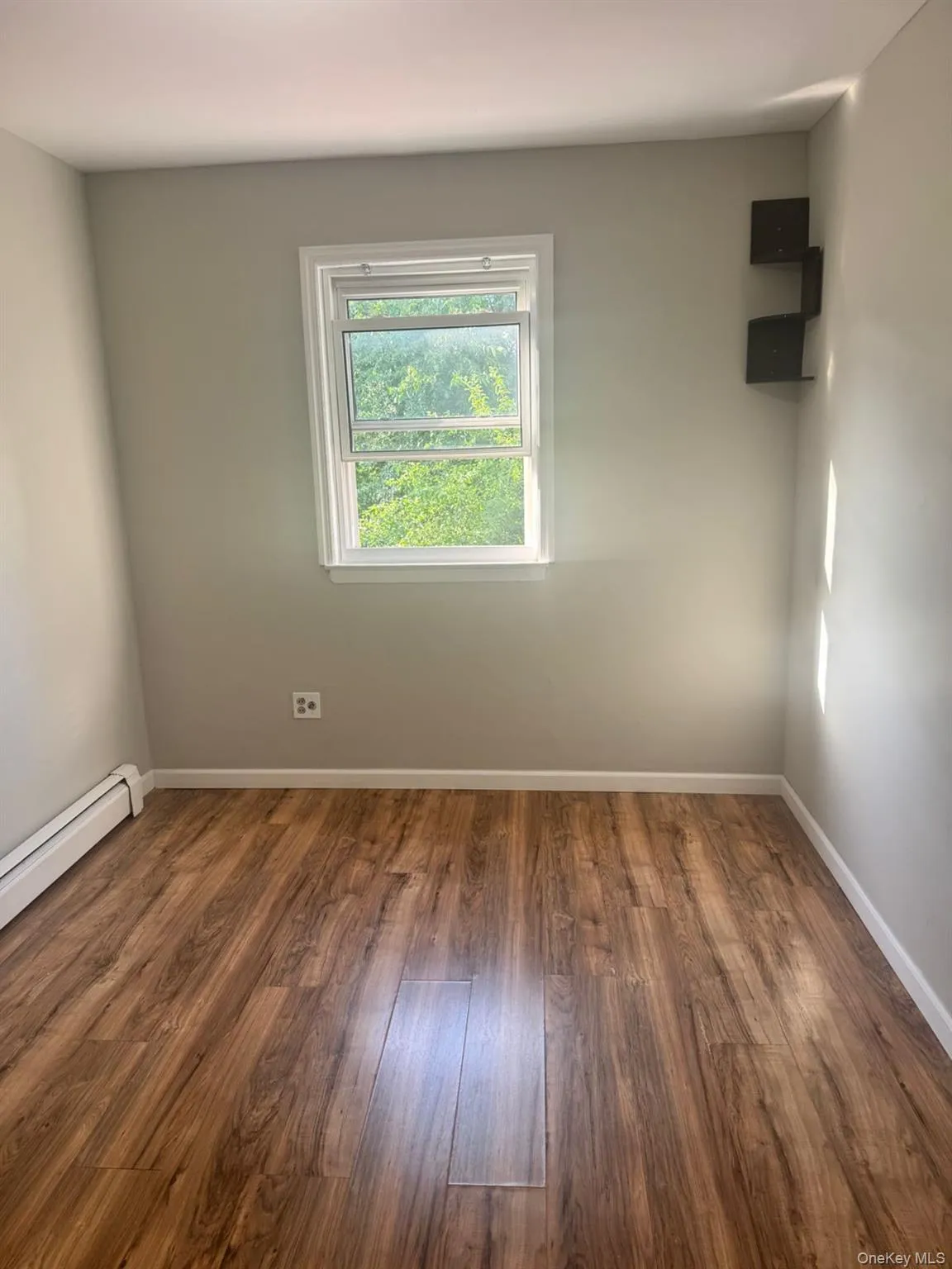 25023 88th Road, New York, NY, 4 Bedrooms Bedrooms, 6 Rooms Rooms,1 BathroomBathrooms,Residential Lease,For Rent,88th,0,1022701 25023 88th Road, New York, NY, 4 Bedrooms Bedrooms, 6 Rooms Rooms,1 BathroomBathrooms,Residential Lease,For Rent,88th,0,1022701