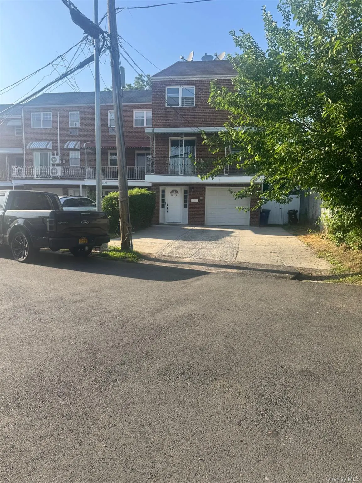 25023 88th Road, New York, NY, 4 Bedrooms Bedrooms, 6 Rooms Rooms,1 BathroomBathrooms,Residential Lease,For Rent,88th,0,1022701 25023 88th Road, New York, NY, 4 Bedrooms Bedrooms, 6 Rooms Rooms,1 BathroomBathrooms,Residential Lease,For Rent,88th,0,1022701
