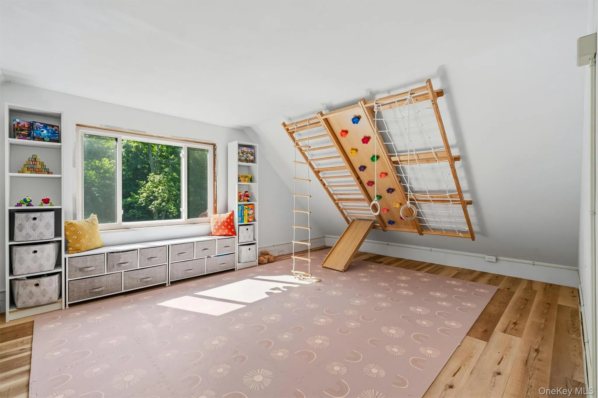 126 Lincolndale, New Windsor, NY, 3 Bedrooms Bedrooms, 5 Rooms Rooms,2 BathroomsBathrooms,Residential,For Rent,Lincolndale,0,1022702 126 Lincolndale, New Windsor, NY, 3 Bedrooms Bedrooms, 5 Rooms Rooms,2 BathroomsBathrooms,Residential,For Rent,Lincolndale,0,1022702