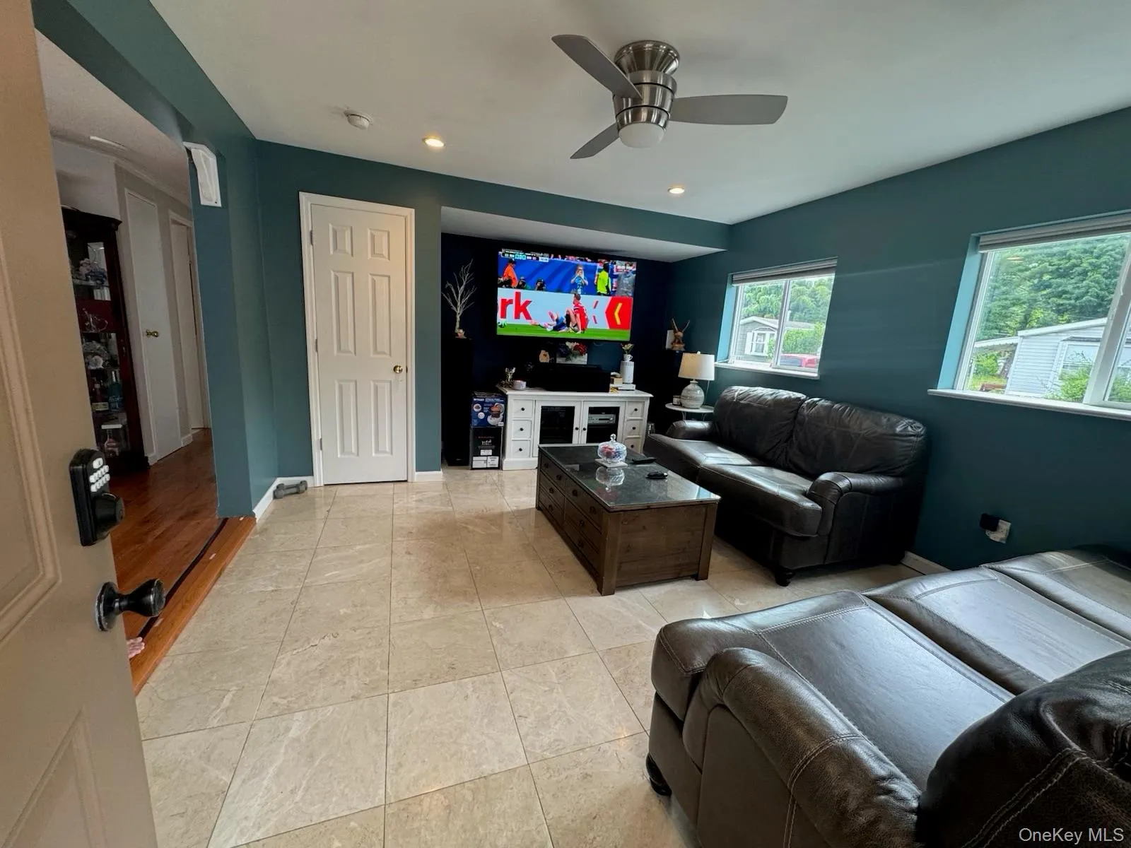 146 Parkway Trailer CT., Haverstraw, NY, 3 Bedrooms Bedrooms, 8 Rooms Rooms,2 BathroomsBathrooms,Residential,For Rent,Parkway Trailer CT.,0,1022704 146 Parkway Trailer CT., Haverstraw, NY, 3 Bedrooms Bedrooms, 8 Rooms Rooms,2 BathroomsBathrooms,Residential,For Rent,Parkway Trailer CT.,0,1022704