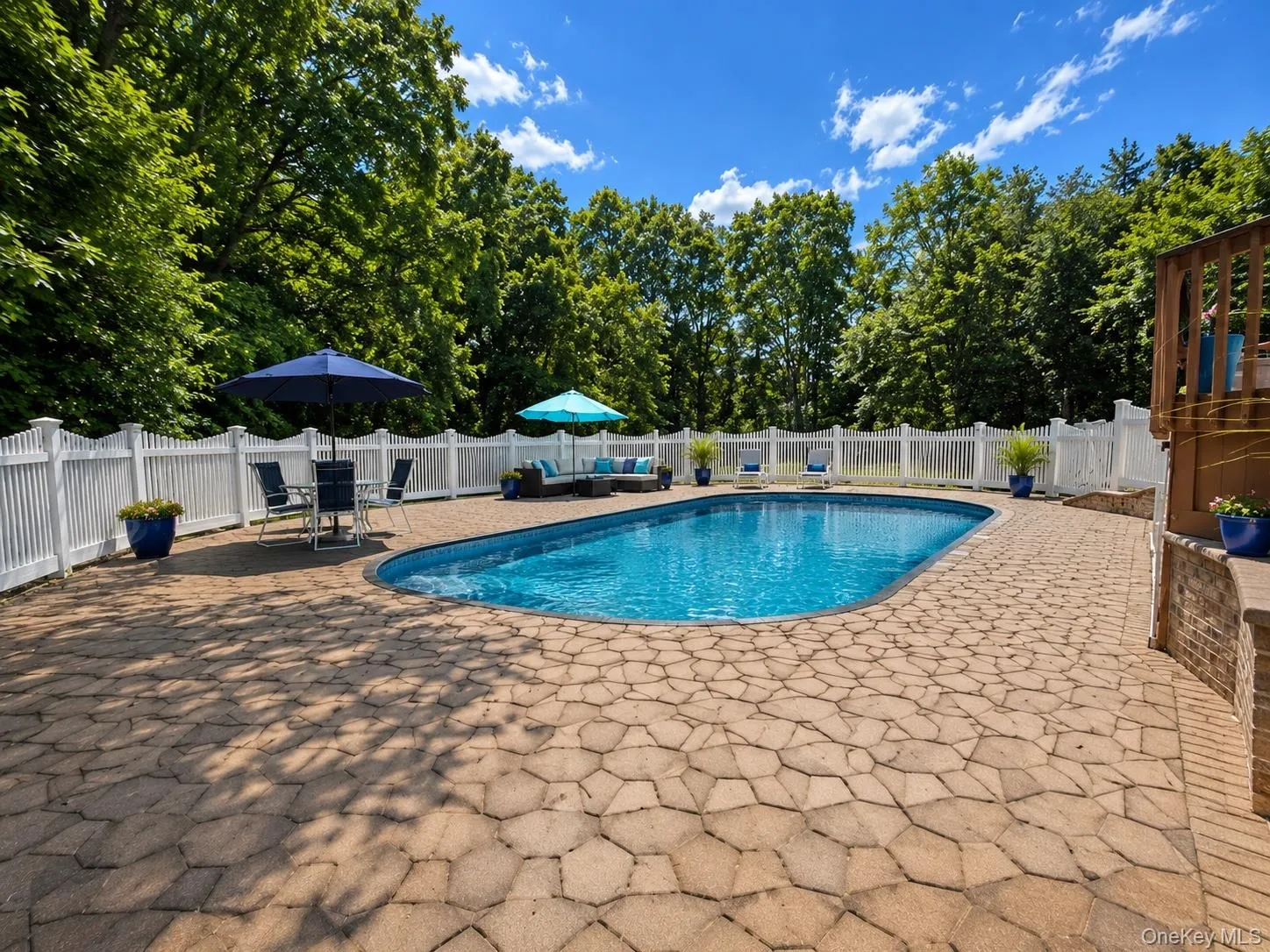 8 Penn Drive, Huntington, NY, 6 Bedrooms Bedrooms, 11 Rooms Rooms,5 BathroomsBathrooms,Residential,For Rent,Penn,0,1022708 8 Penn Drive, Huntington, NY, 6 Bedrooms Bedrooms, 11 Rooms Rooms,5 BathroomsBathrooms,Residential,For Rent,Penn,0,1022708