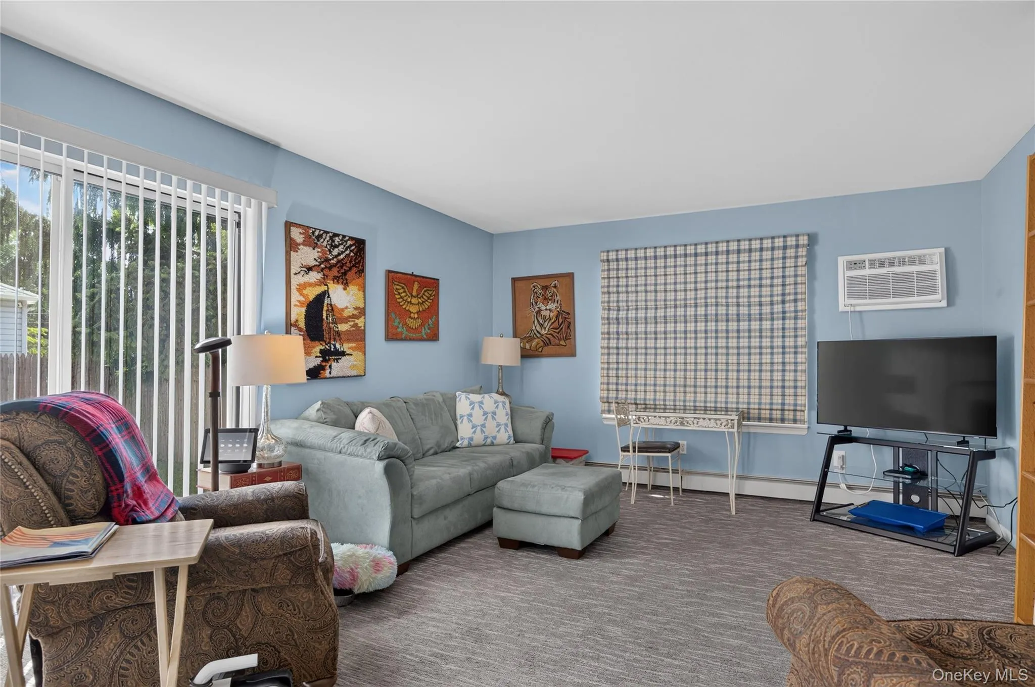 200 Saint Bridgets Lane, North Hempstead, NY, 4 Bedrooms Bedrooms, 10 Rooms Rooms,2 BathroomsBathrooms,Residential,For Rent,Saint Bridgets,0,1022711 200 Saint Bridgets Lane, North Hempstead, NY, 4 Bedrooms Bedrooms, 10 Rooms Rooms,2 BathroomsBathrooms,Residential,For Rent,Saint Bridgets,0,1022711