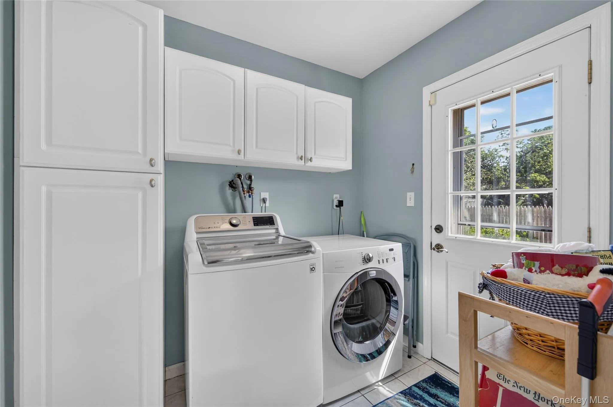 200 Saint Bridgets Lane, North Hempstead, NY, 4 Bedrooms Bedrooms, 10 Rooms Rooms,2 BathroomsBathrooms,Residential,For Rent,Saint Bridgets,0,1022711 200 Saint Bridgets Lane, North Hempstead, NY, 4 Bedrooms Bedrooms, 10 Rooms Rooms,2 BathroomsBathrooms,Residential,For Rent,Saint Bridgets,0,1022711