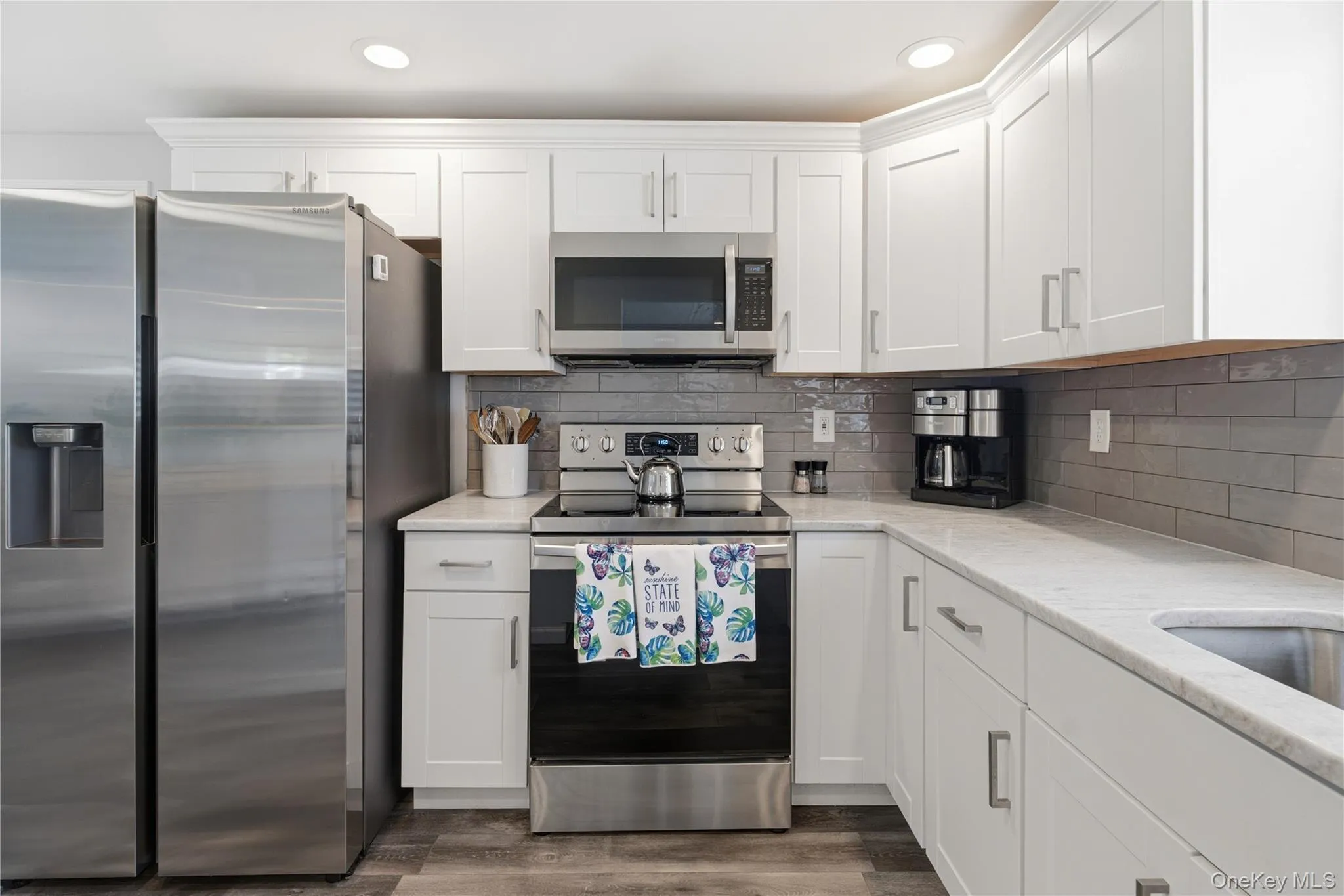 35 Village Circle, Brookhaven, NY, 2 Bedrooms Bedrooms, 5 Rooms Rooms,2 BathroomsBathrooms,Residential,For Rent,Village,0,1022713 35 Village Circle, Brookhaven, NY, 2 Bedrooms Bedrooms, 5 Rooms Rooms,2 BathroomsBathrooms,Residential,For Rent,Village,0,1022713