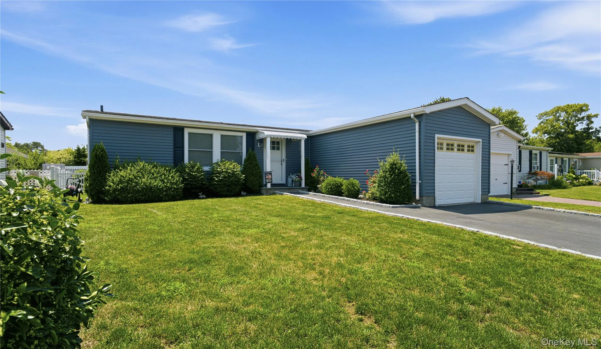 35 Village Circle, Brookhaven, NY, 2 Bedrooms Bedrooms, 5 Rooms Rooms,2 BathroomsBathrooms,Residential,For Rent,Village,0,1022713 35 Village Circle, Brookhaven, NY, 2 Bedrooms Bedrooms, 5 Rooms Rooms,2 BathroomsBathrooms,Residential,For Rent,Village,0,1022713